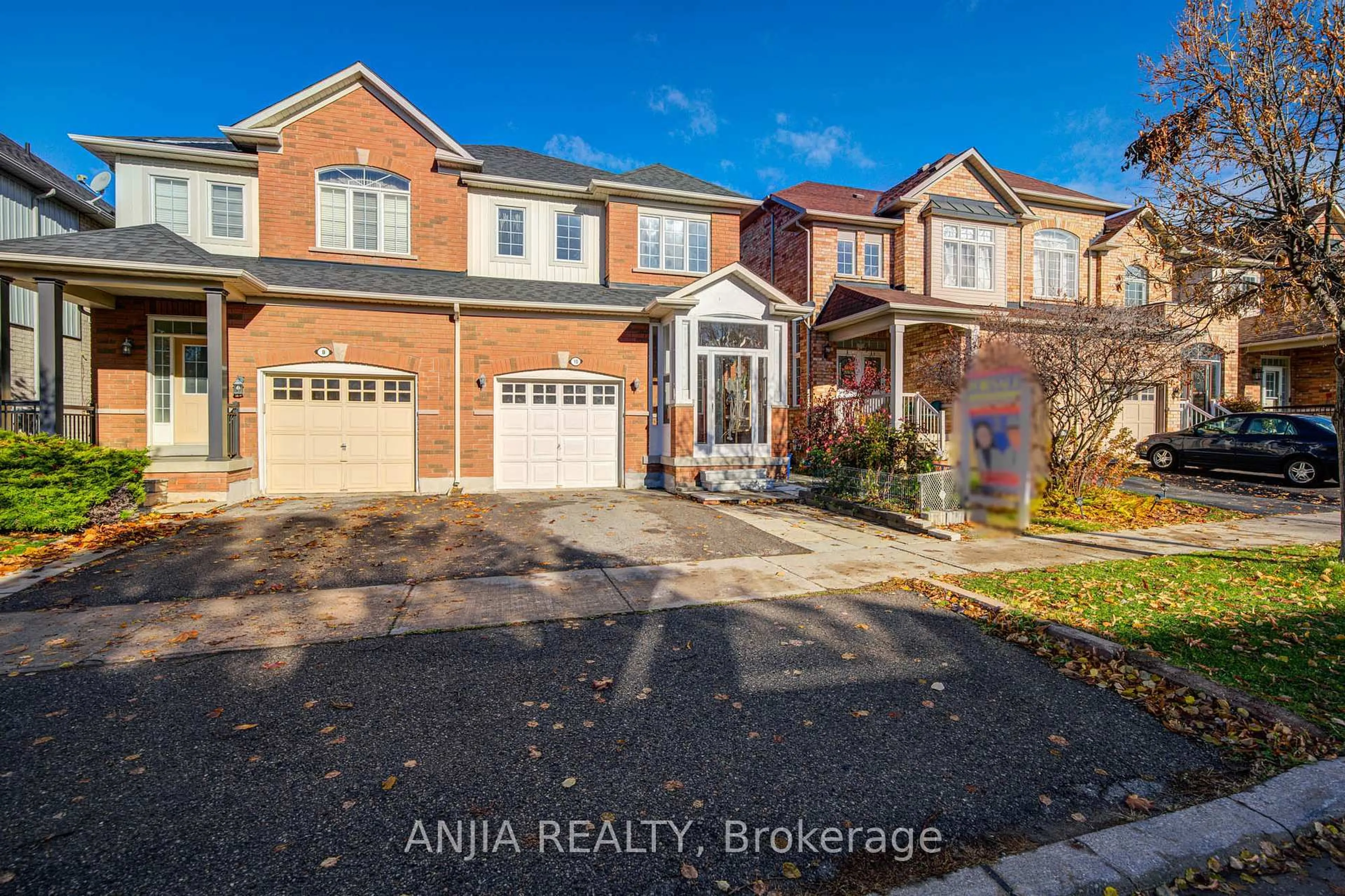 Unknown for 10 Wingrove St, Markham Ontario L6E 1G6