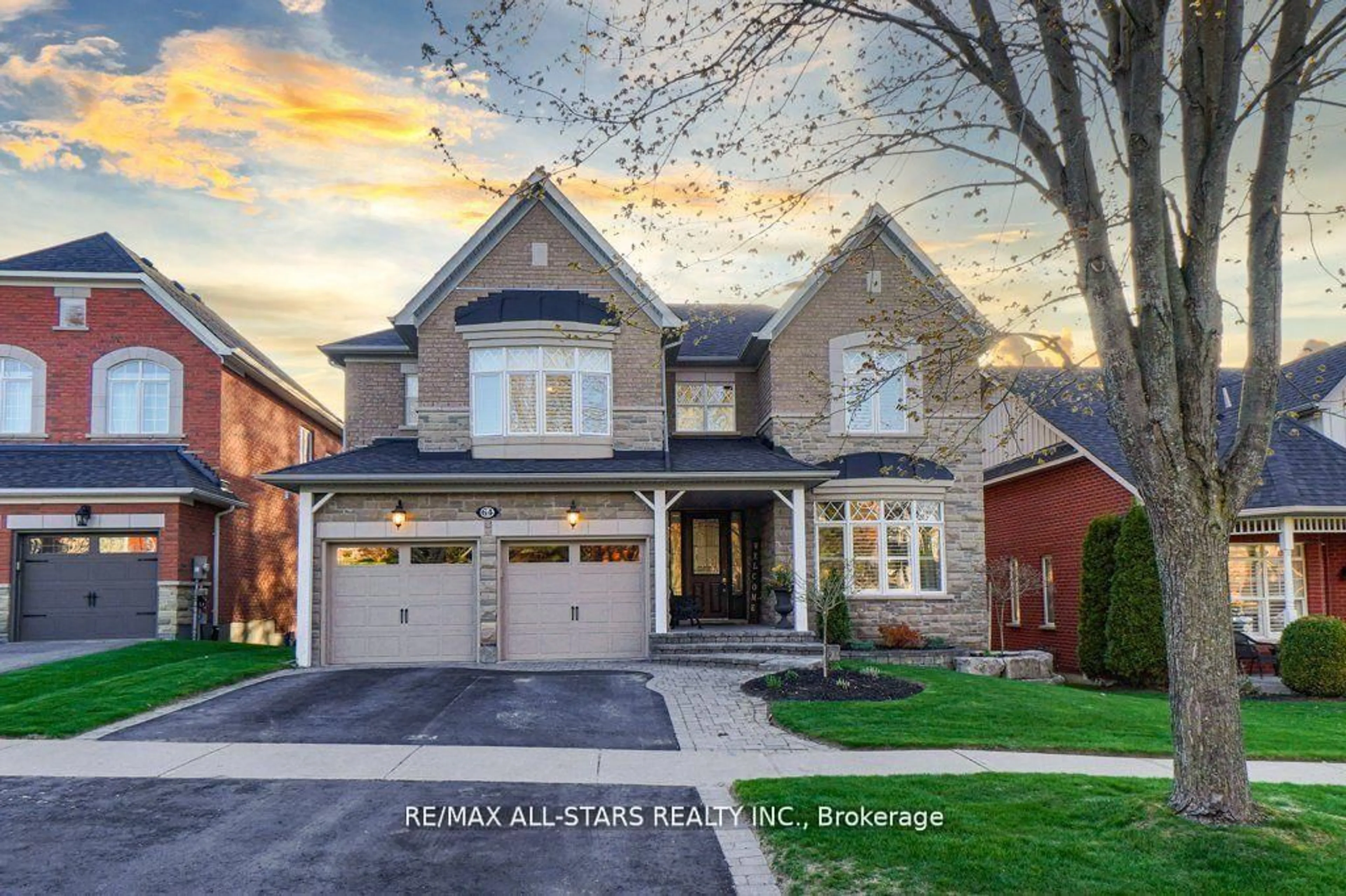 Home with brick exterior material, street for 64 Button Cres, Uxbridge Ontario L9P 1Z6