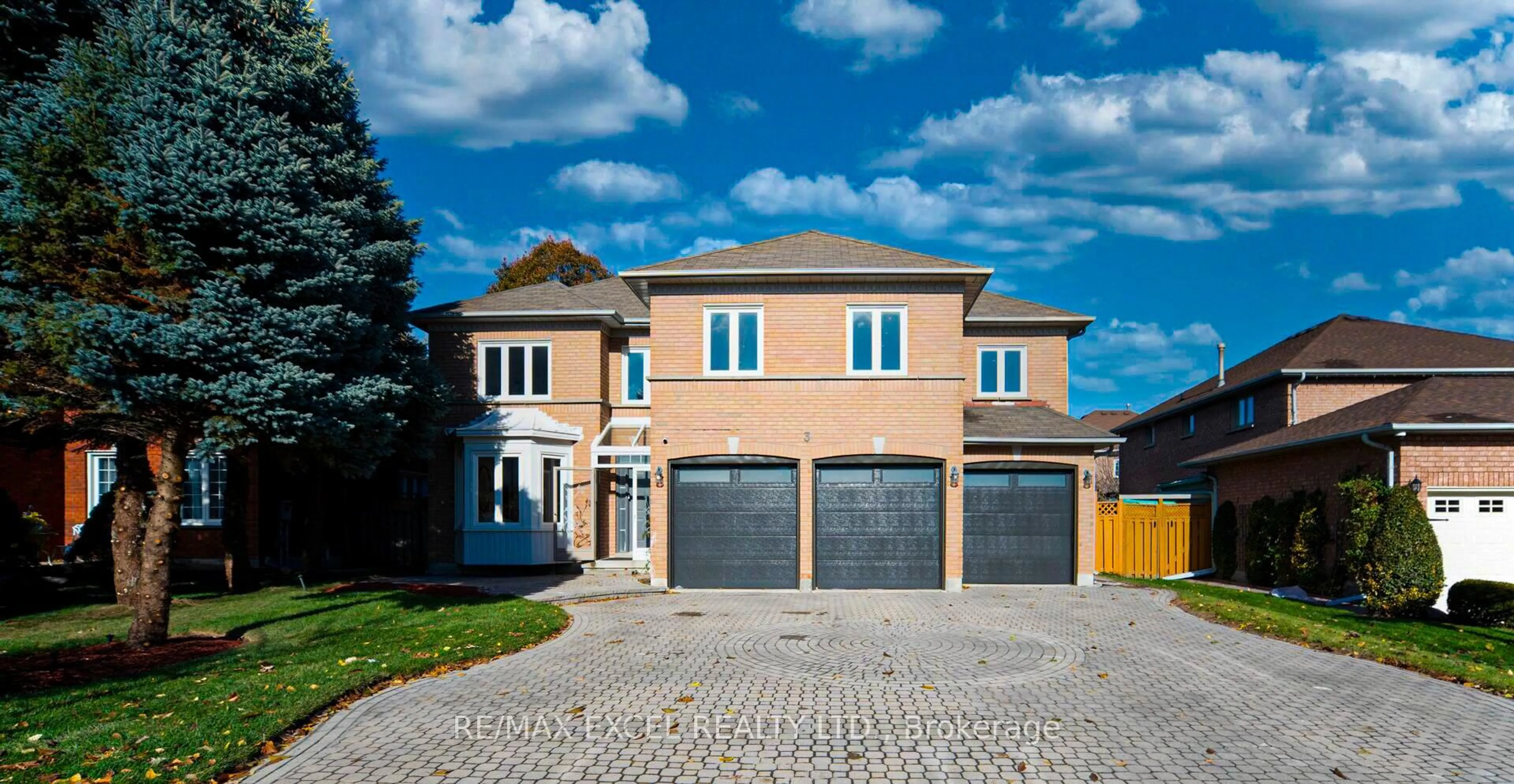 Home with brick exterior material, street for 3 Moses Cres, Markham Ontario L6C 1R2