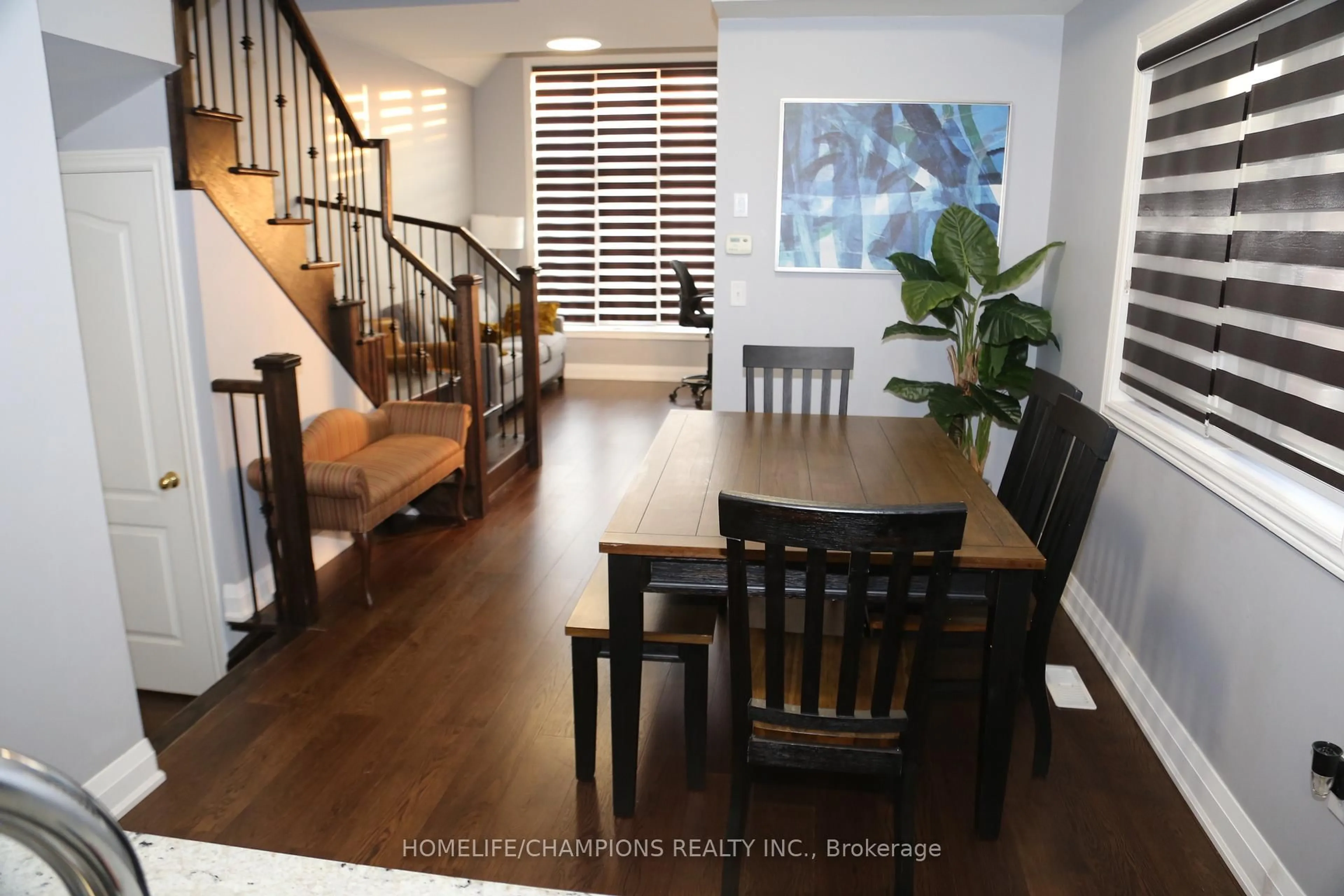 Dining room, wood/laminate floor for 13 John Moore Rd, East Gwillimbury Ontario L9N 0P4