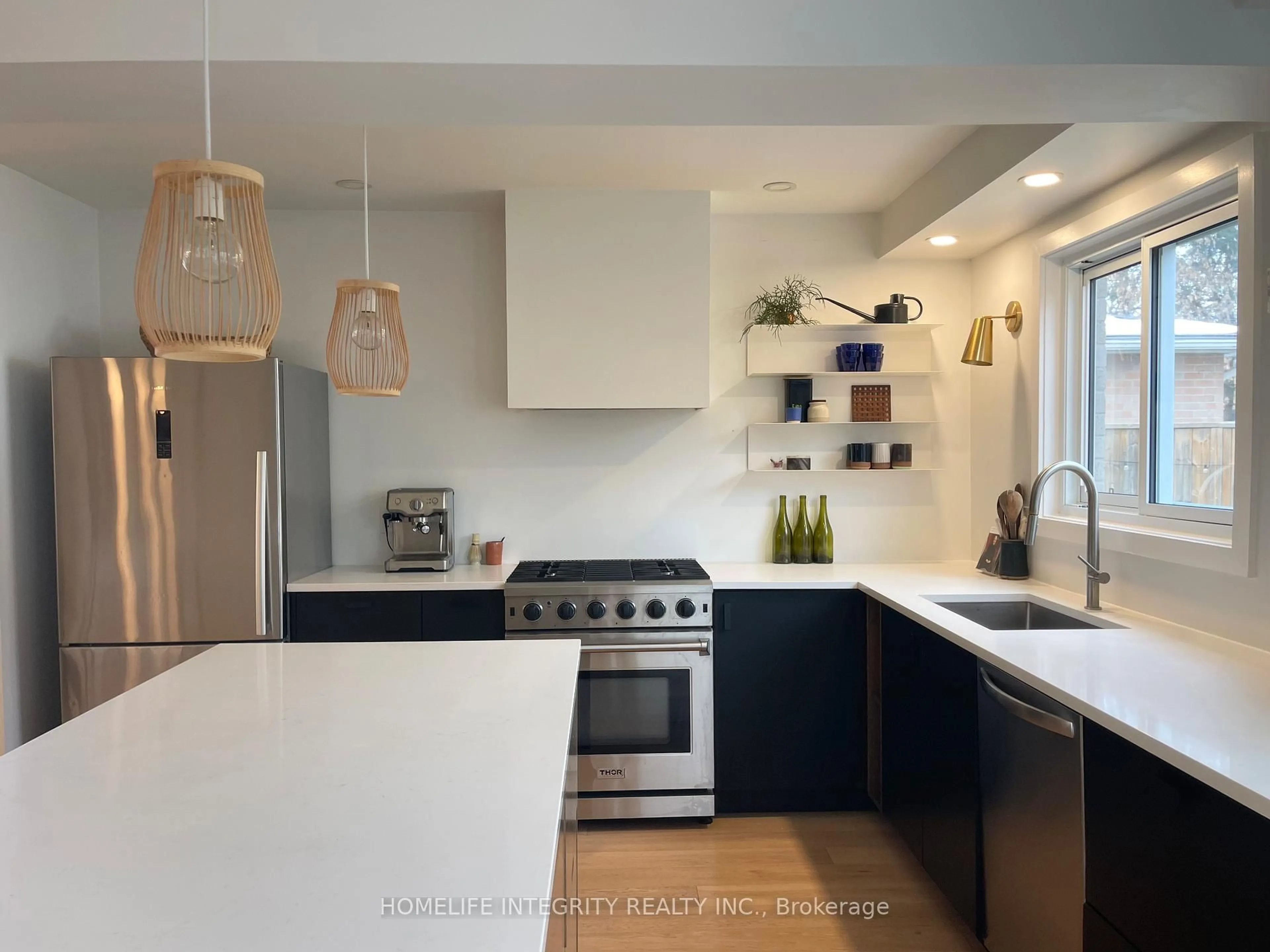 Contemporary kitchen, ceramic/tile floor for 180 Beattie Ave, New Tecumseth Ontario L9R 1C1