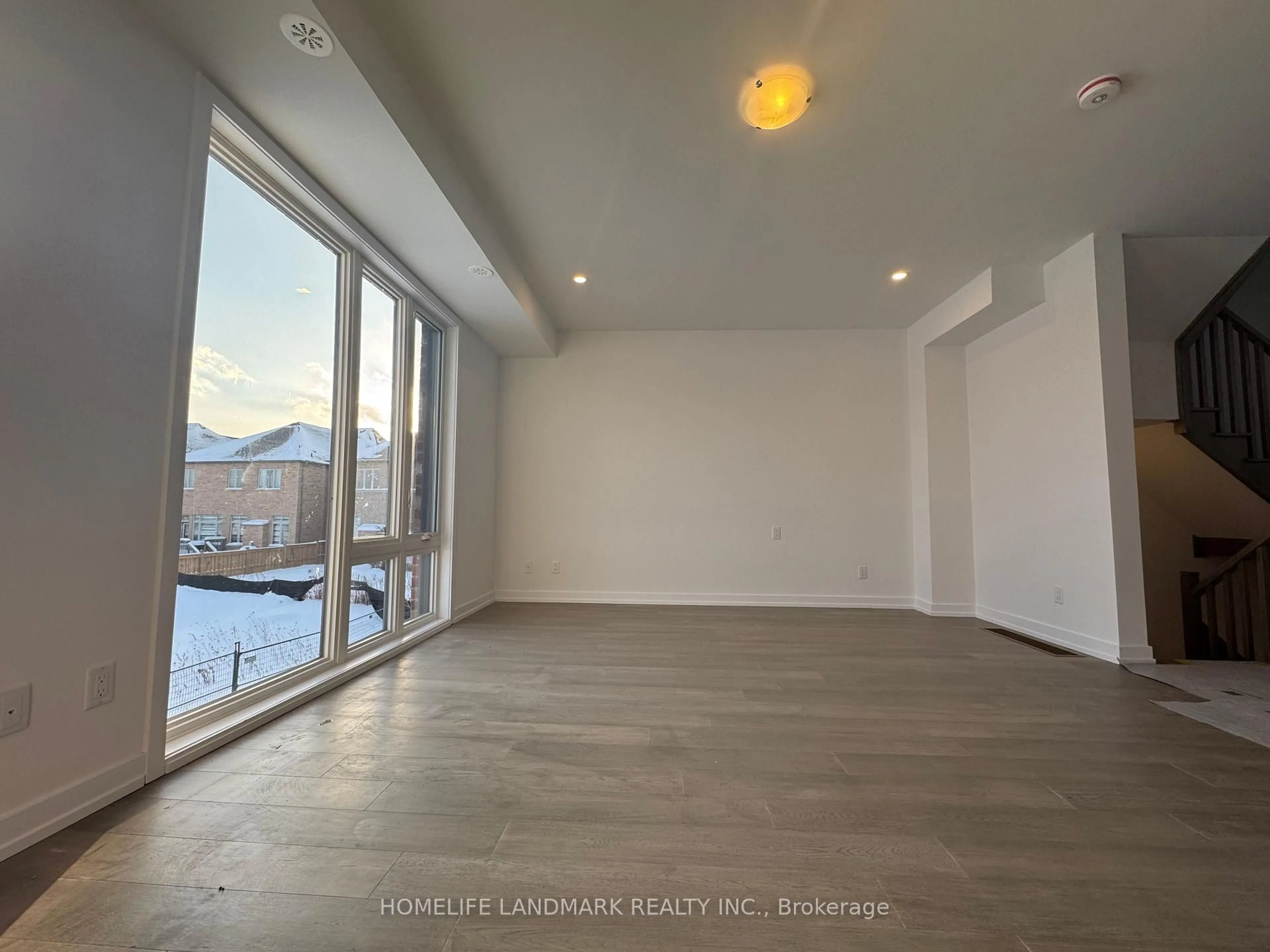 A pic of a room for 27 Bancroft Lane, Richmond Hill Ontario L4E 1M1