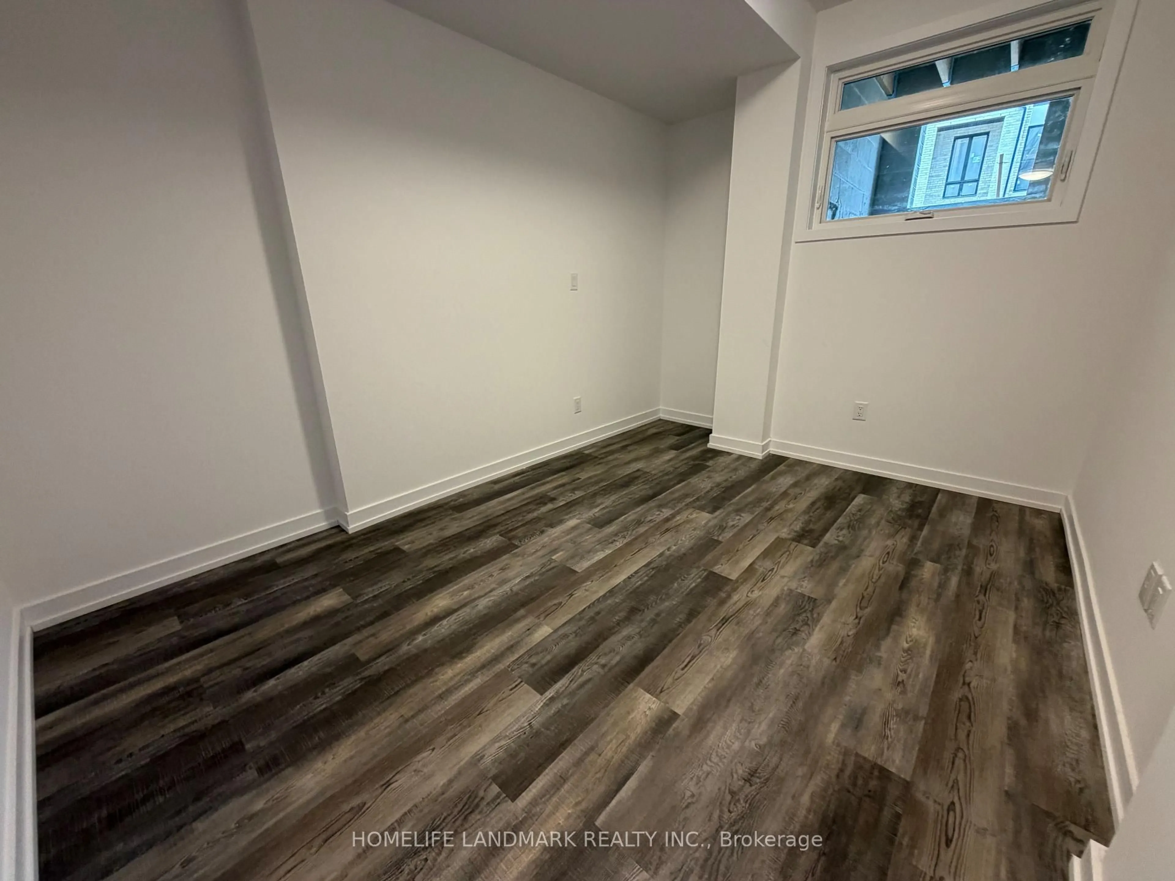 A pic of a room for 3 Bancroft Lane #216, Richmond Hill Ontario L4E 1M1