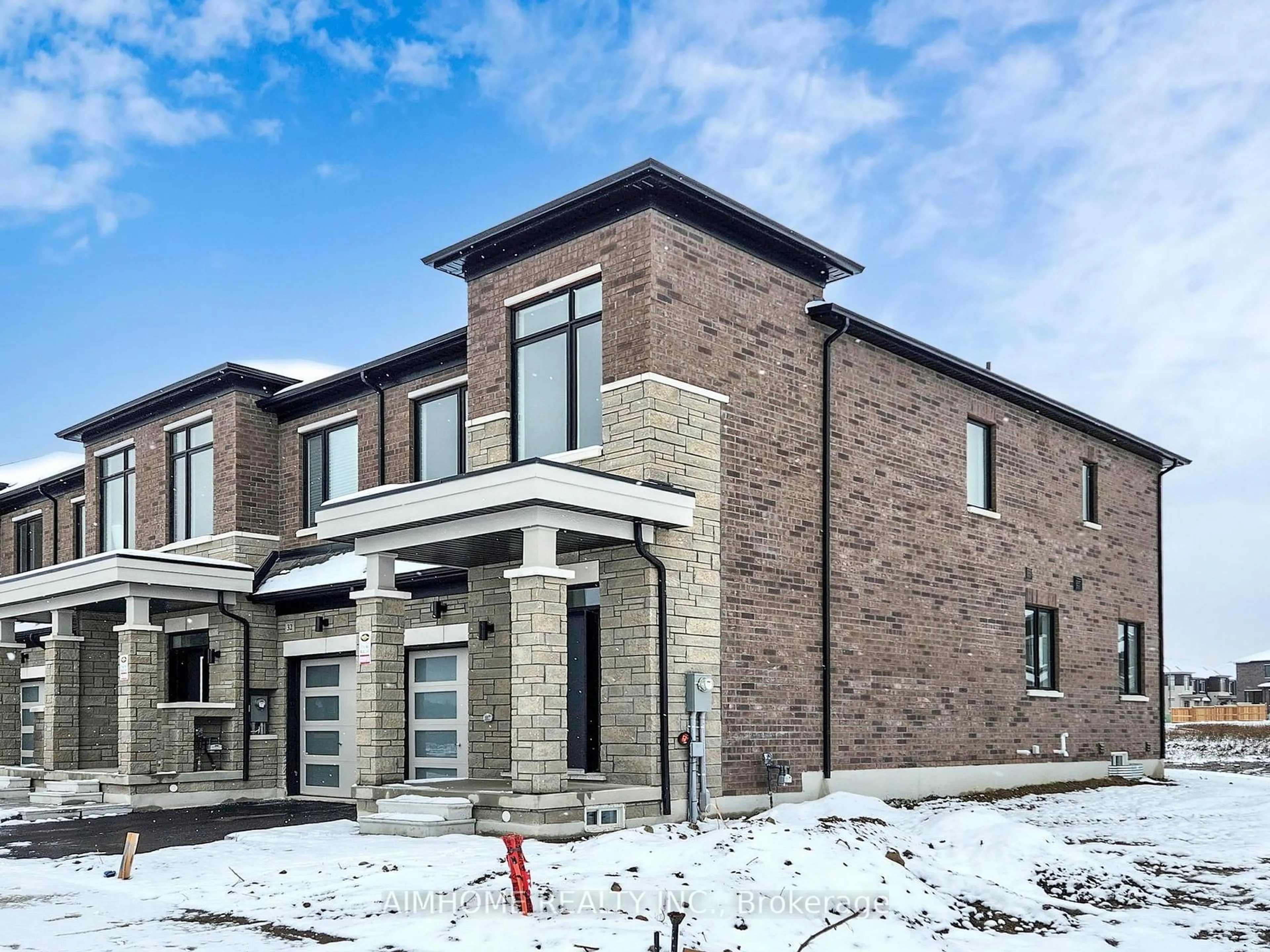 Home with brick exterior material, building for 34 Kamper Ave, Richmond Hill Ontario L4E 1A2