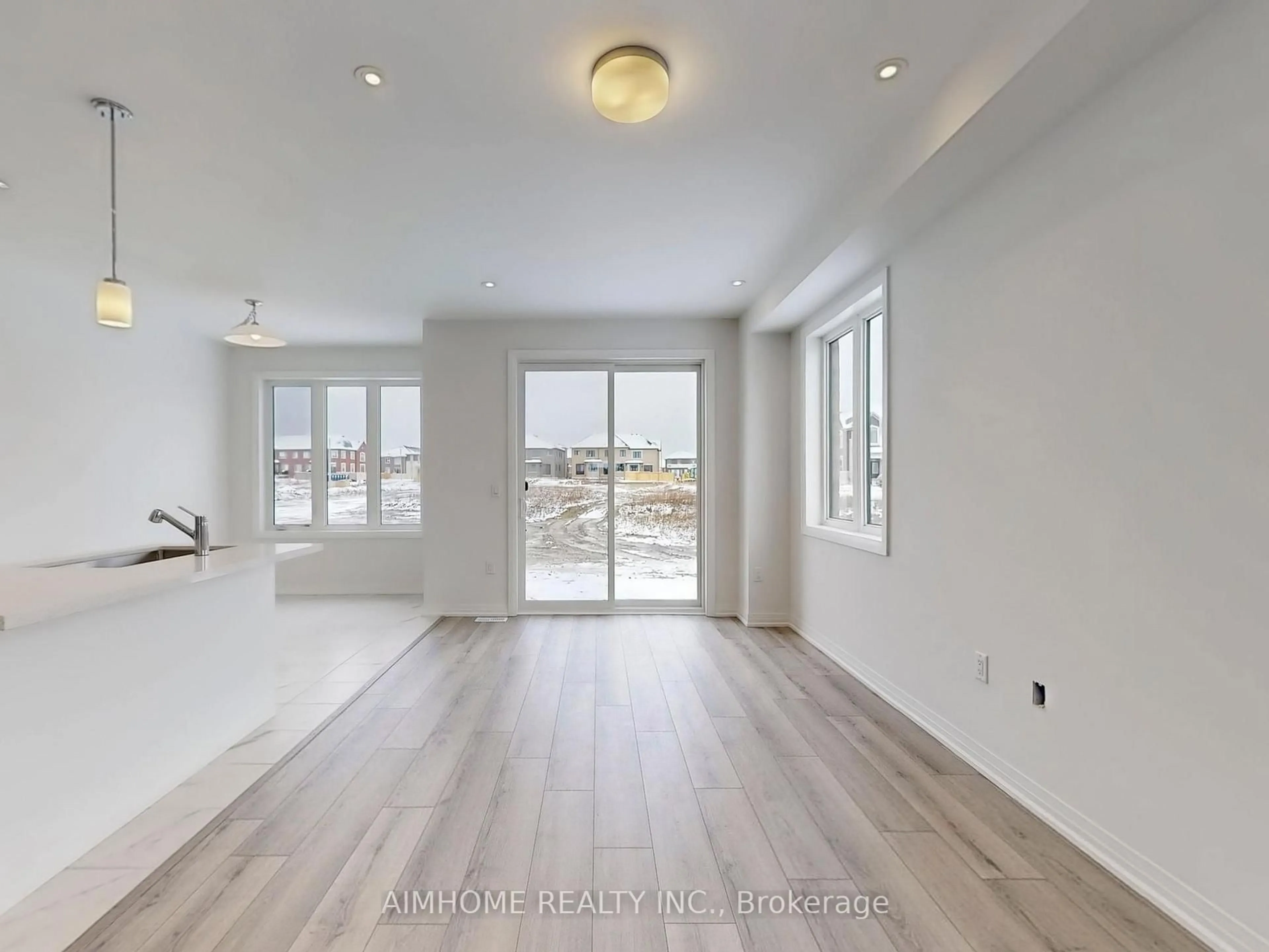 A pic of a room for 34 Kamper Ave, Richmond Hill Ontario L4E 1A2