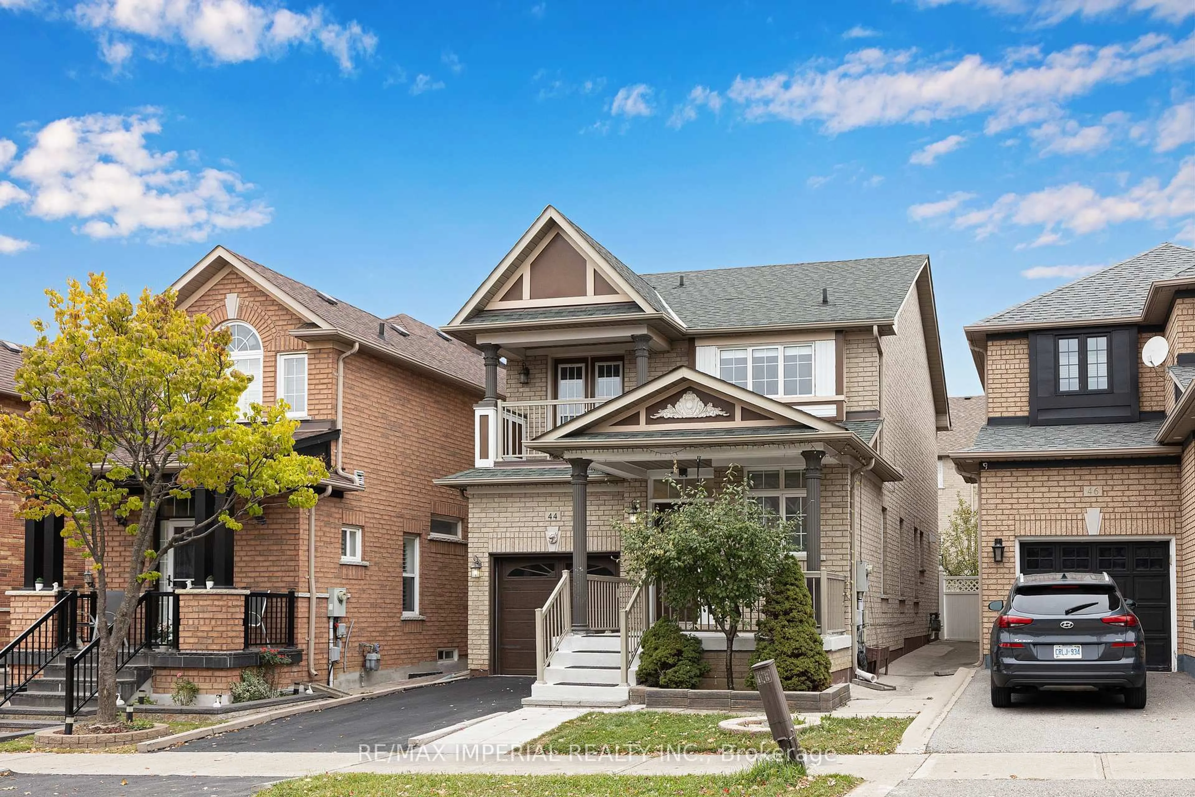 Home with brick exterior material, street for 44 Hawkview Blvd, Vaughan Ontario L4H 2E2