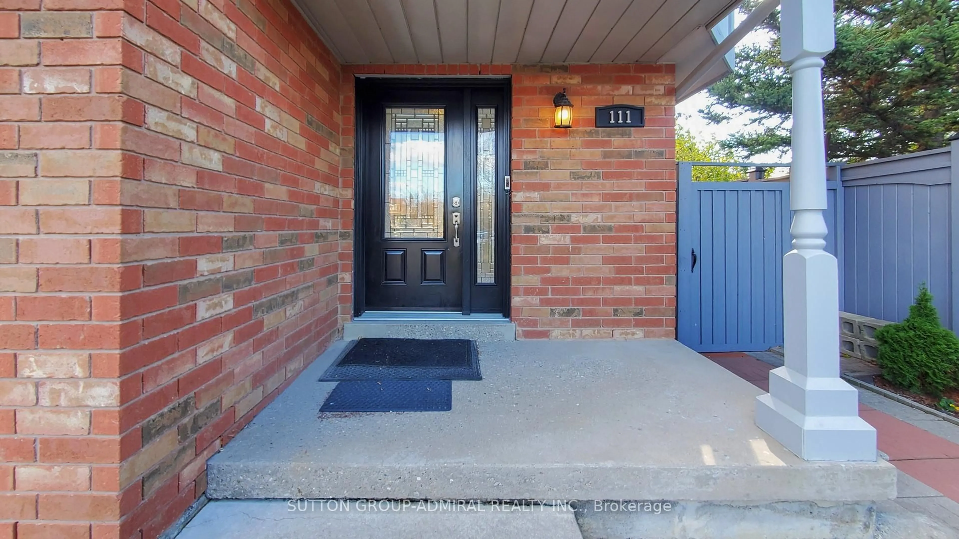 Indoor entryway for 111 Kelso Cres, Vaughan Ontario L6A 2K6