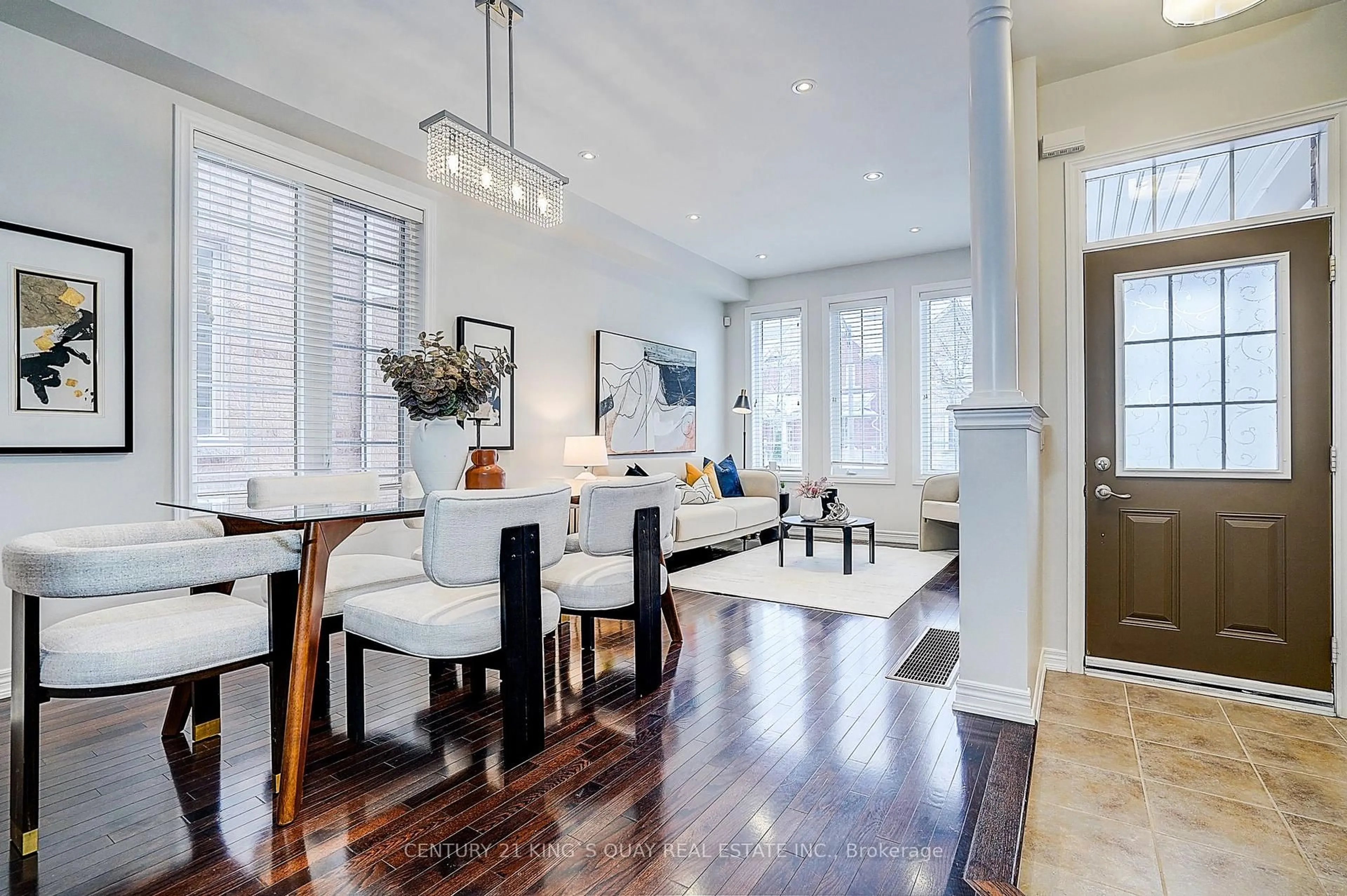 Dining room, unknown for 16 Pisanelli Ave, Markham Ontario L6C 0H5