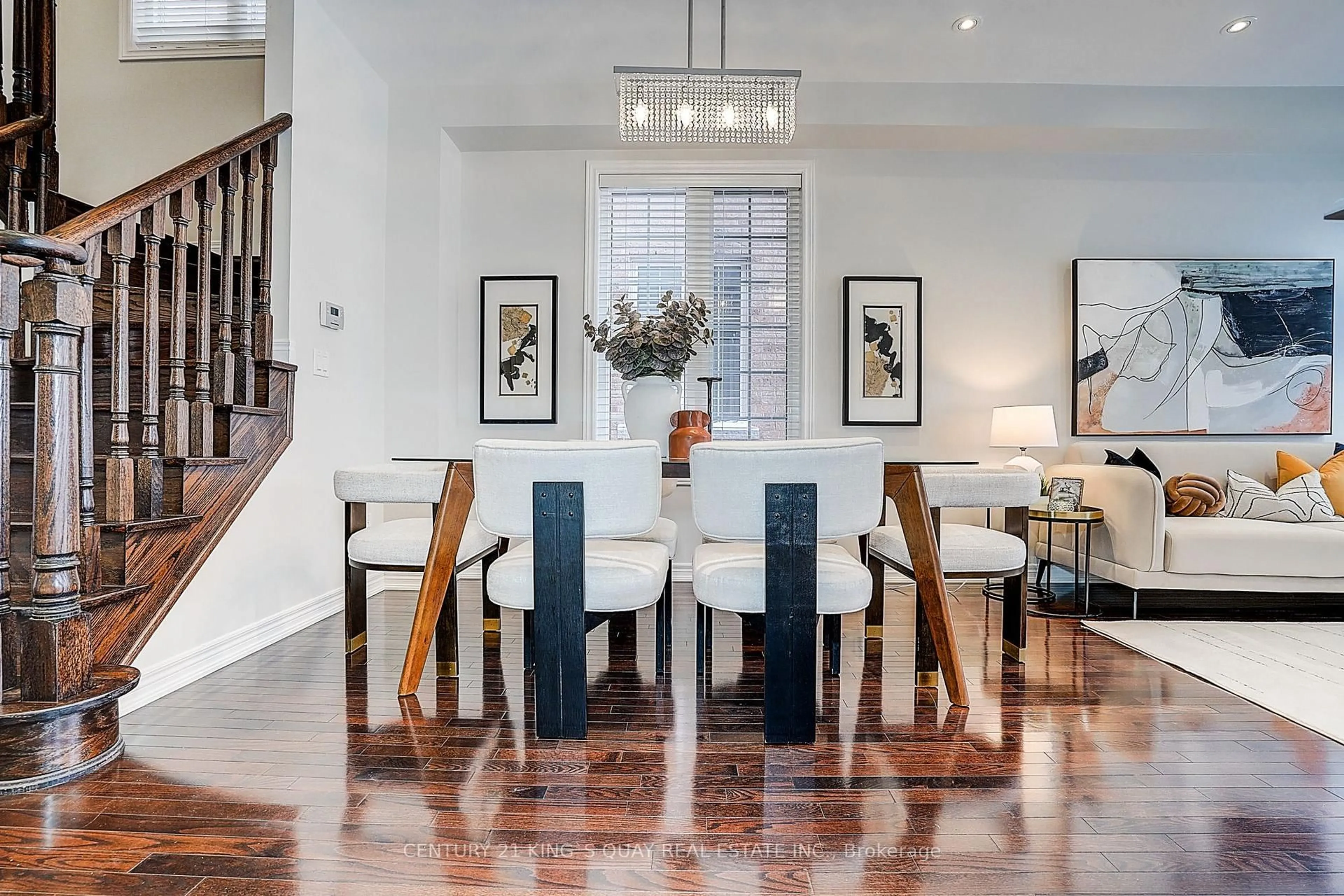 Dining room, wood/laminate floor for 16 Pisanelli Ave, Markham Ontario L6C 0H5