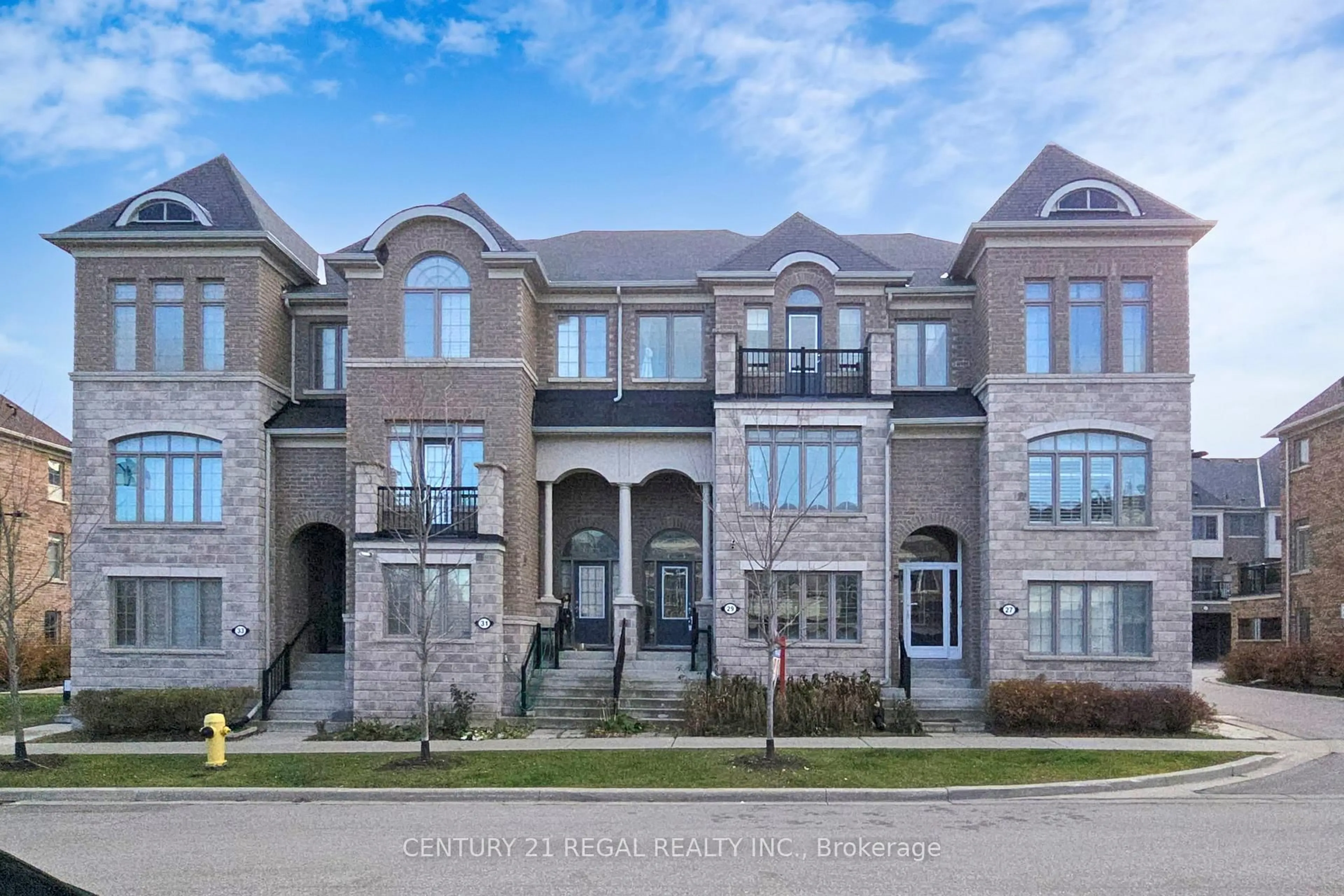 Home with brick exterior material, unknown for 29 Rougeview Park Cres, Markham Ontario L6E 0S7