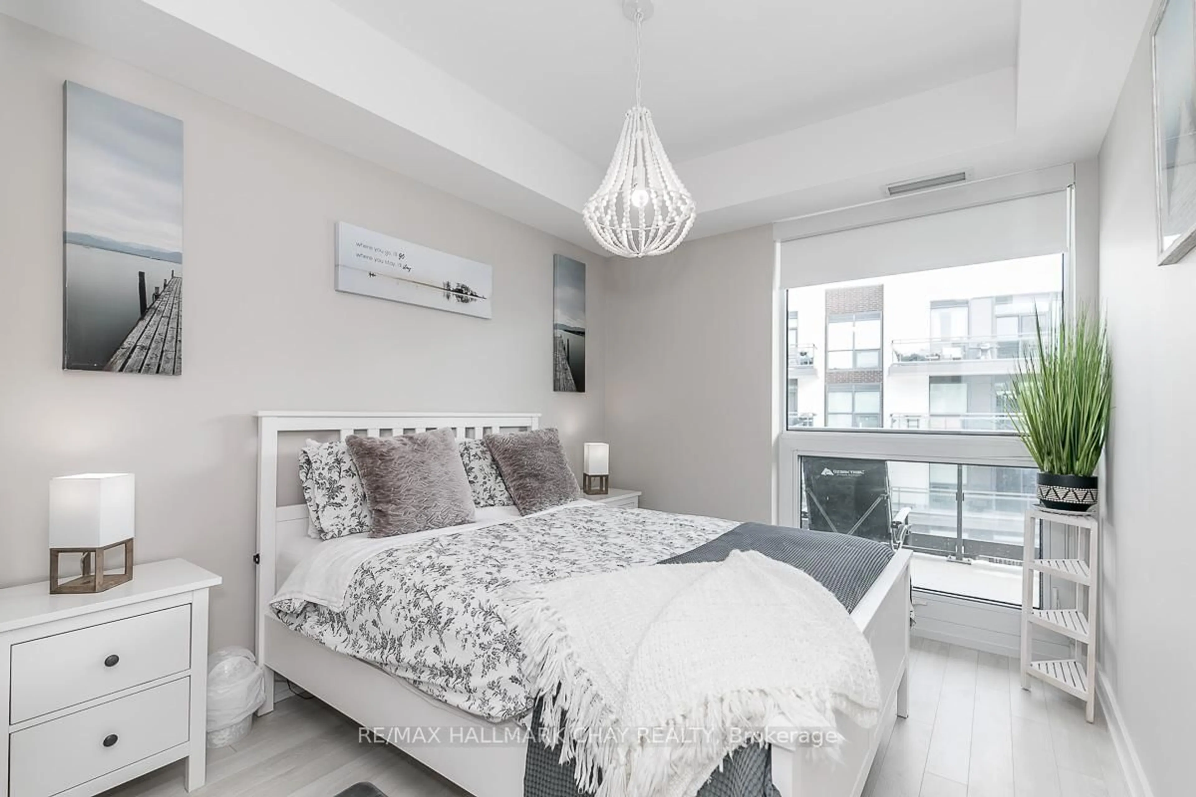 Bedroom with bed, unknown for 333 Sea Ray Ave #D322, Innisfil Ontario L9S 2P7