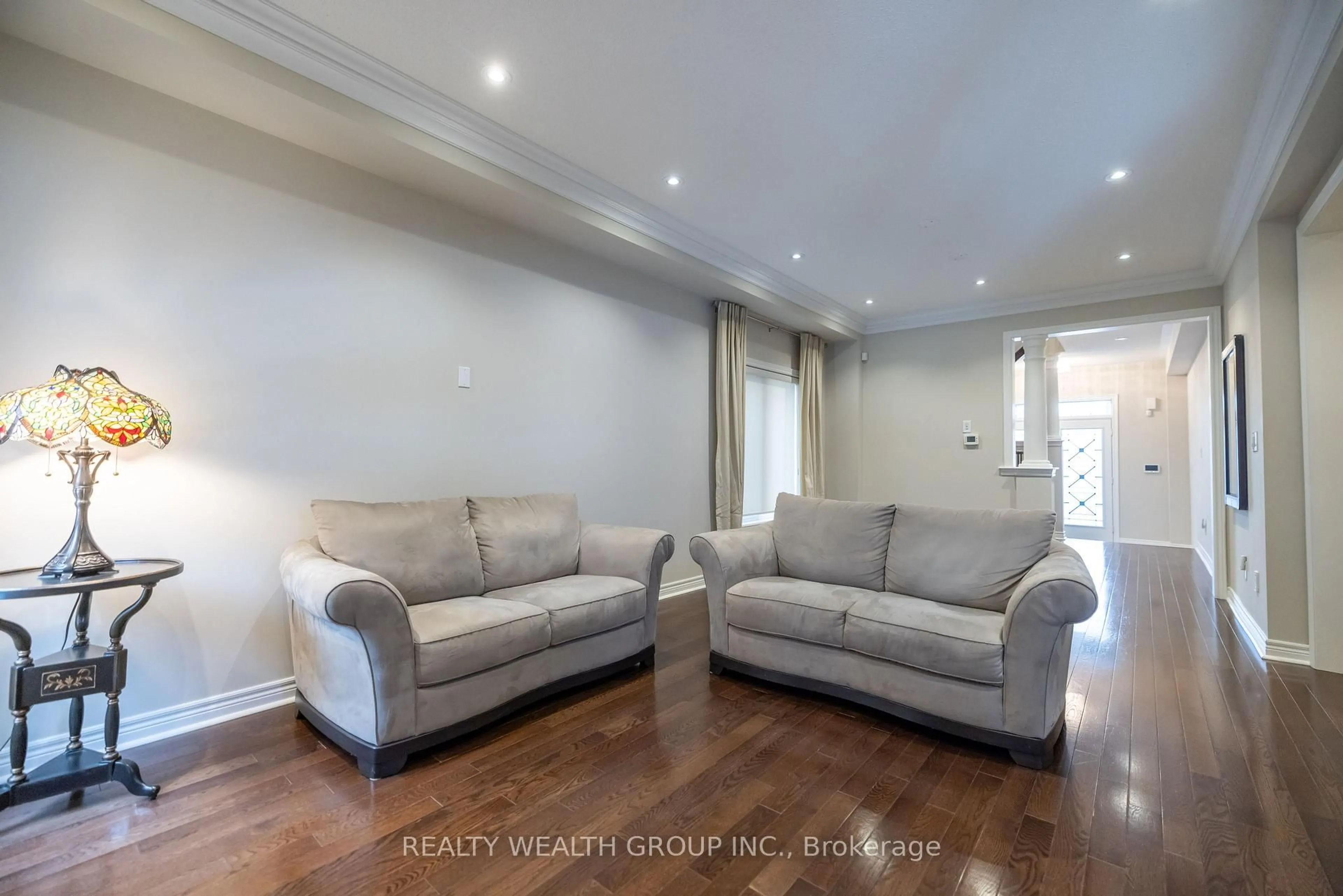 Living room with furniture, unknown for 32 Rock Elm Crt, Vaughan Ontario L6A 4C2