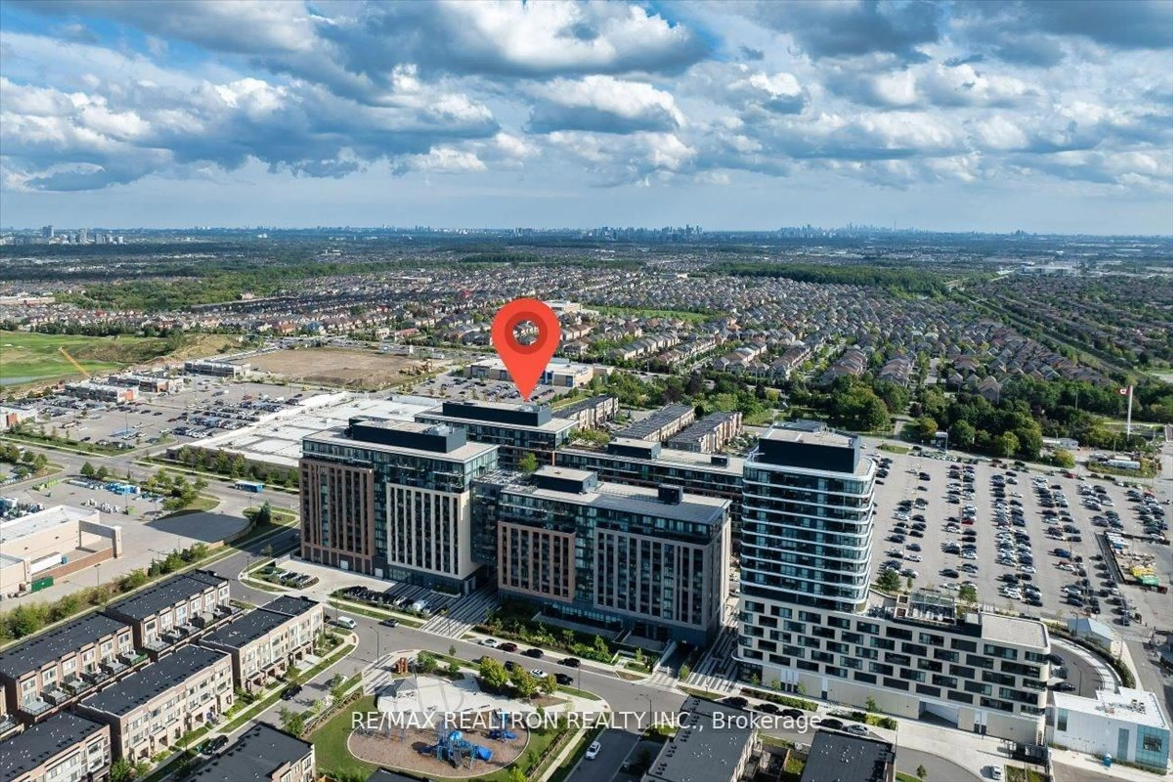 A pic from outside/outdoor area/front of a property/back of a property/a pic from drone, city buildings view from balcony for 99 Eagle Rock Way #204, Vaughan Ontario L6A 5A7