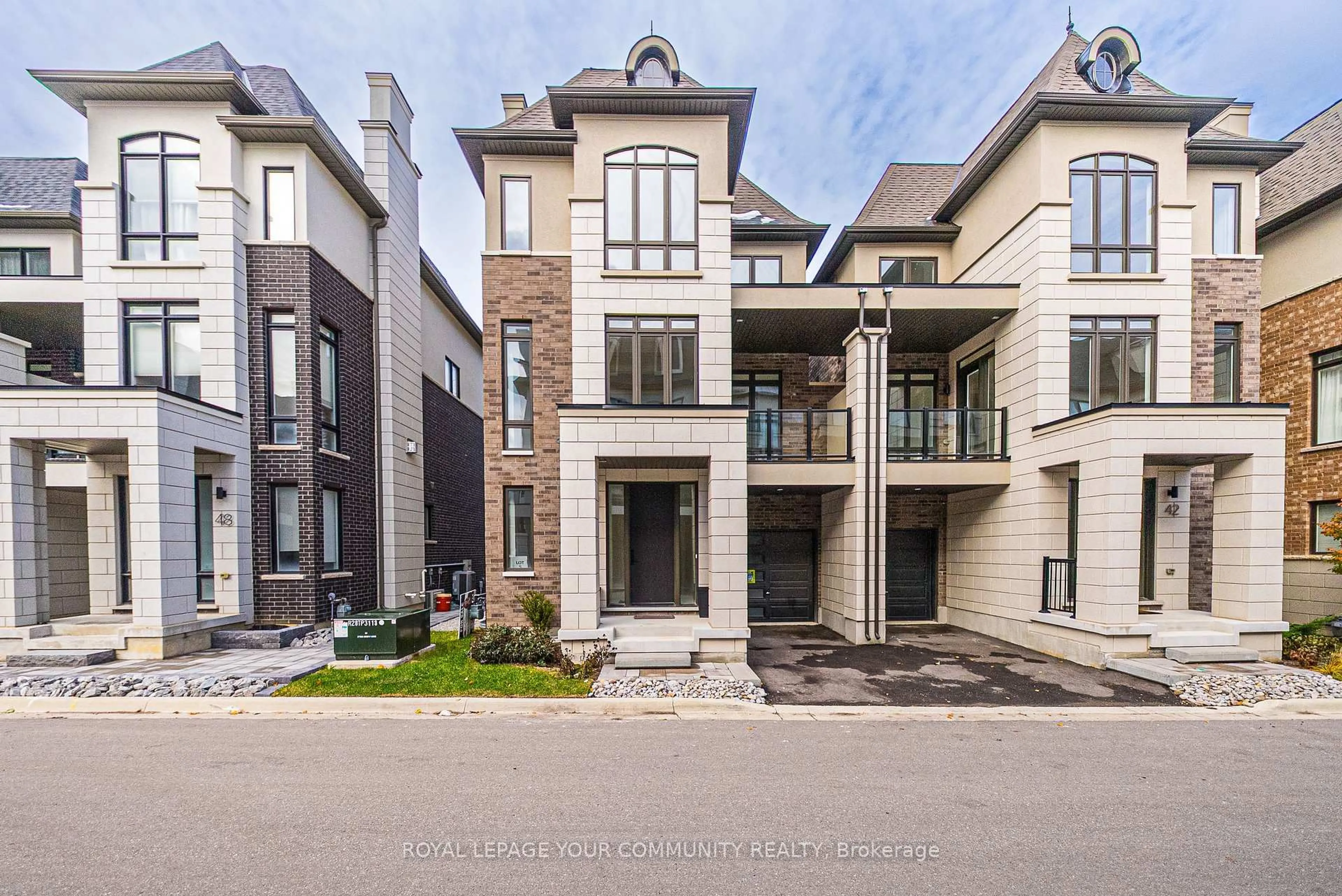 Home with brick exterior material, street for 44 Globemaster Lane, Richmond Hill Ontario L4E 1H4