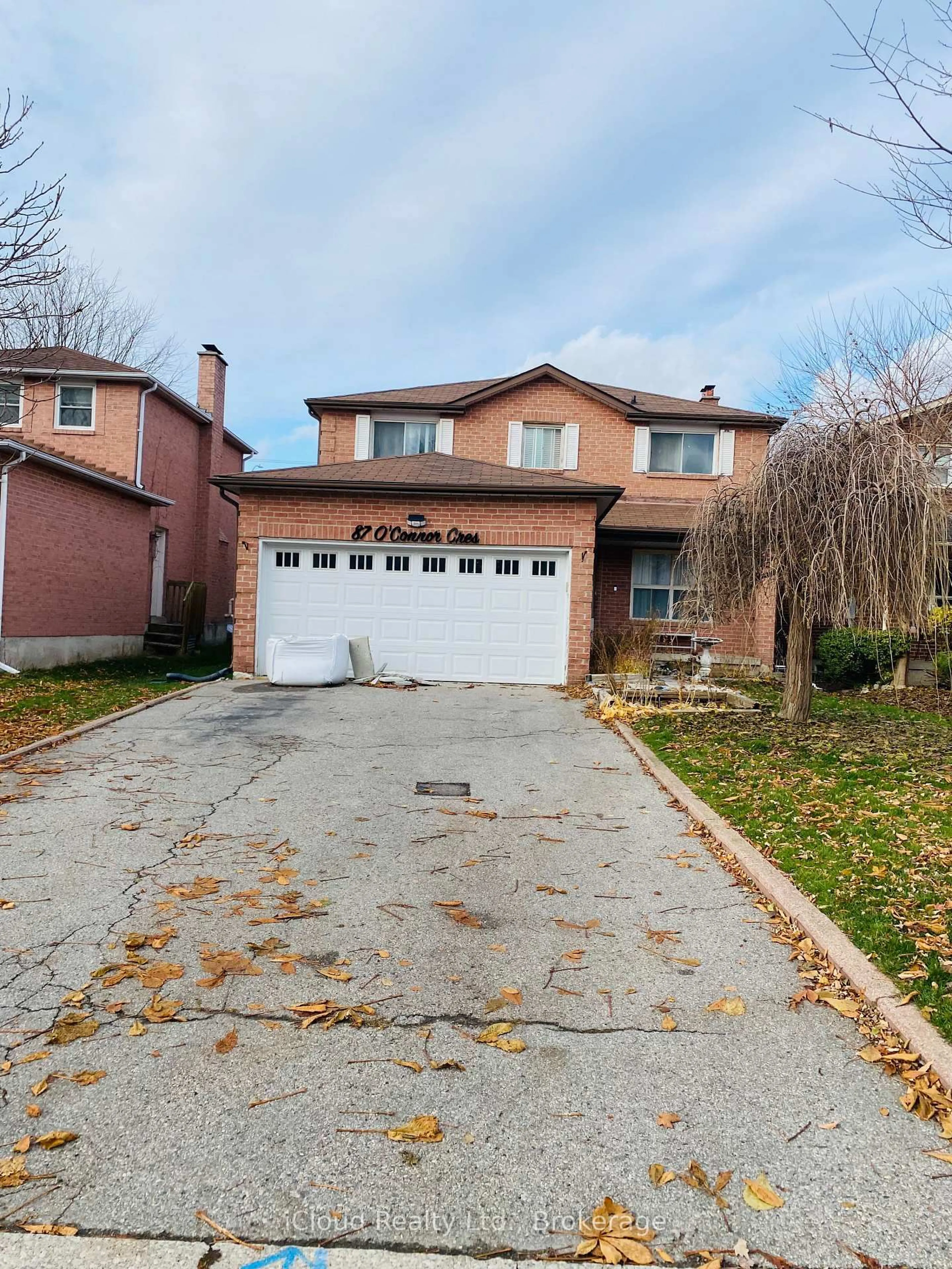 Home with brick exterior material, street for 87 O'Connor Cres, Richmond Hill Ontario L4C 7N9