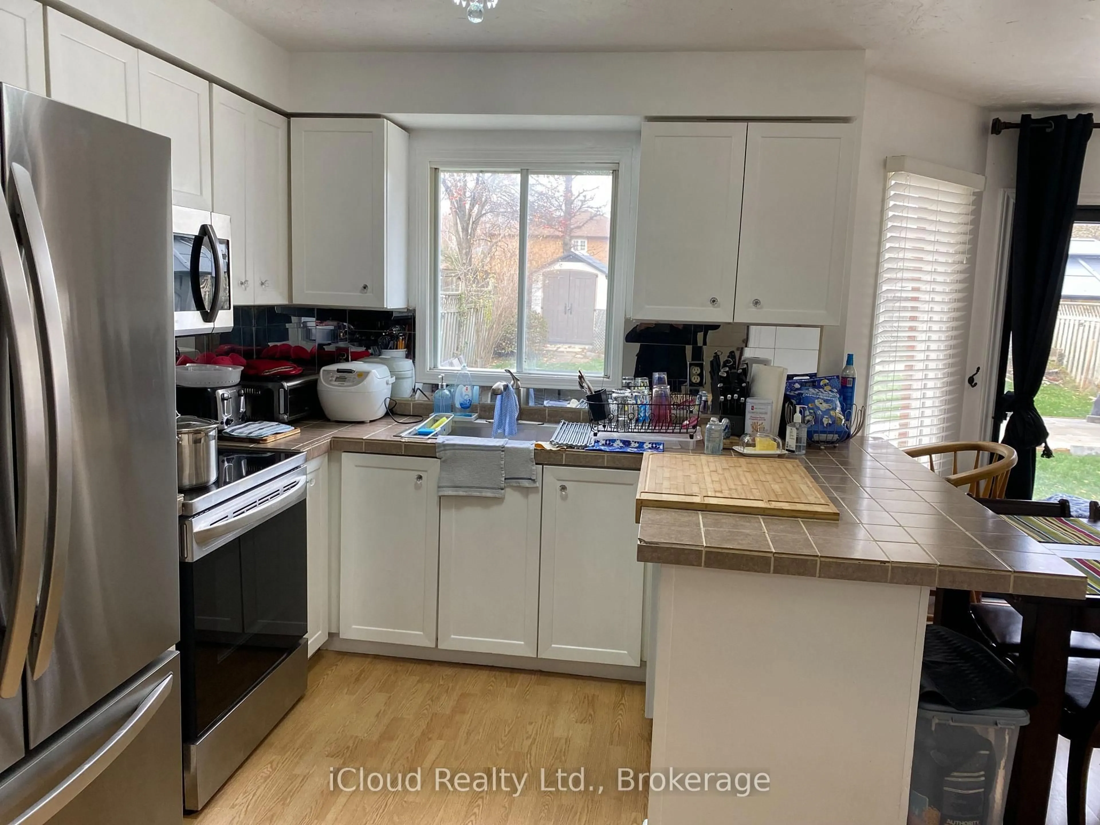 Unknown for 87 O'Connor Cres, Richmond Hill Ontario L4C 7N9