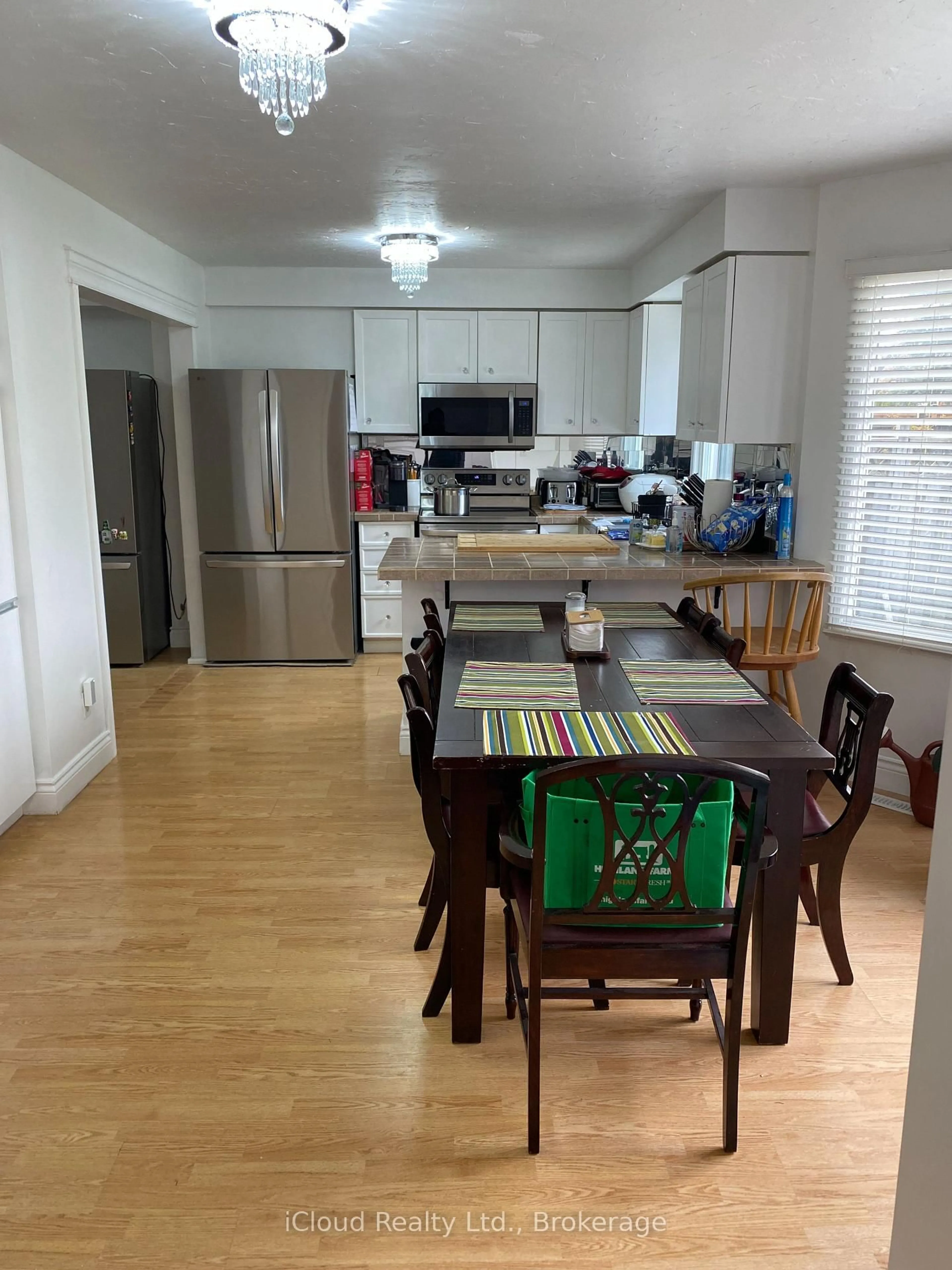 A pic of a room for 87 O'Connor Cres, Richmond Hill Ontario L4C 7N9