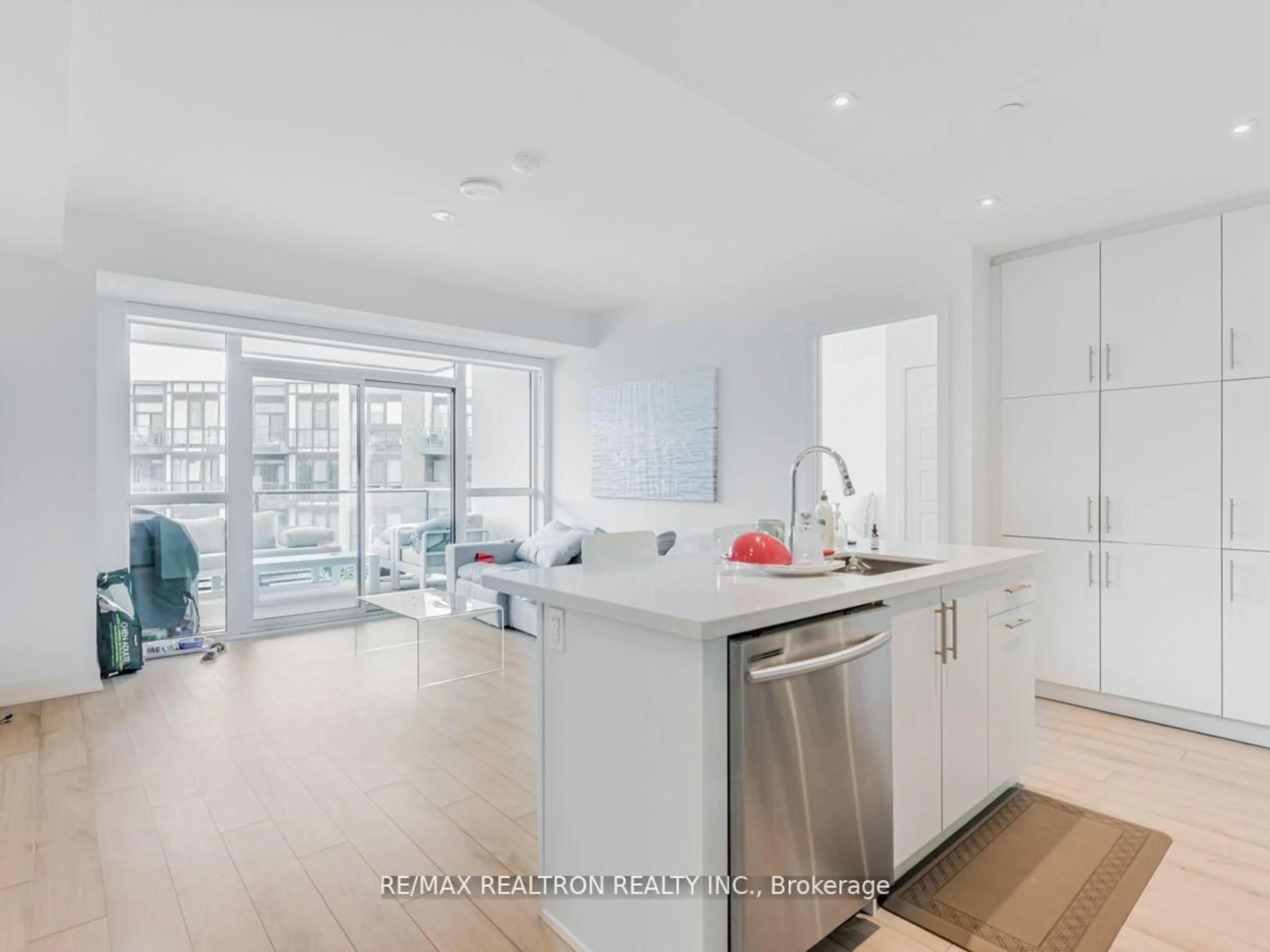 Open concept kitchen, unknown for 375 Sea Ray Ave #329, Innisfil Ontario L9S 0N9