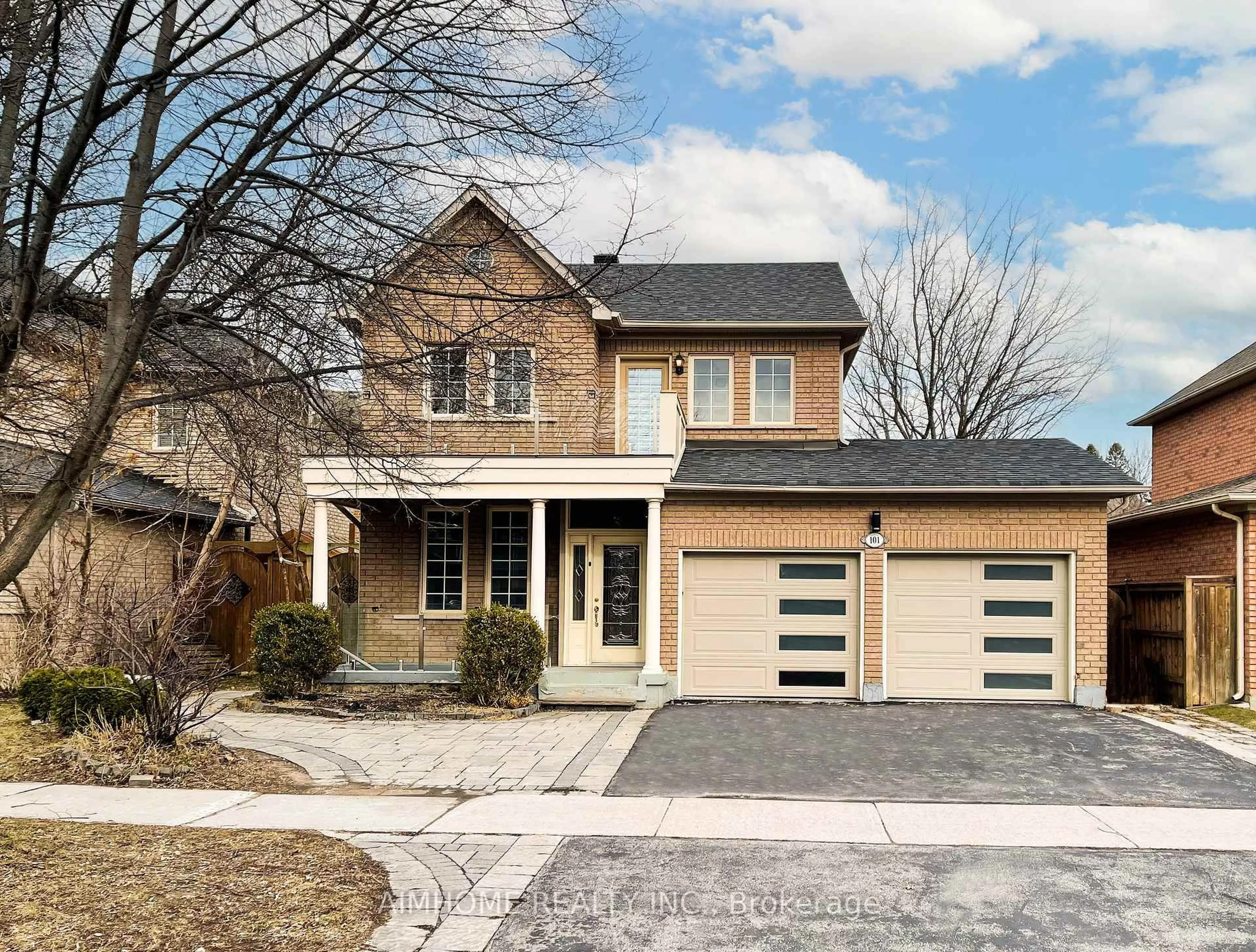 Home with brick exterior material, street for 101 Grand Oak Dr, Richmond Hill Ontario L4E 4A6