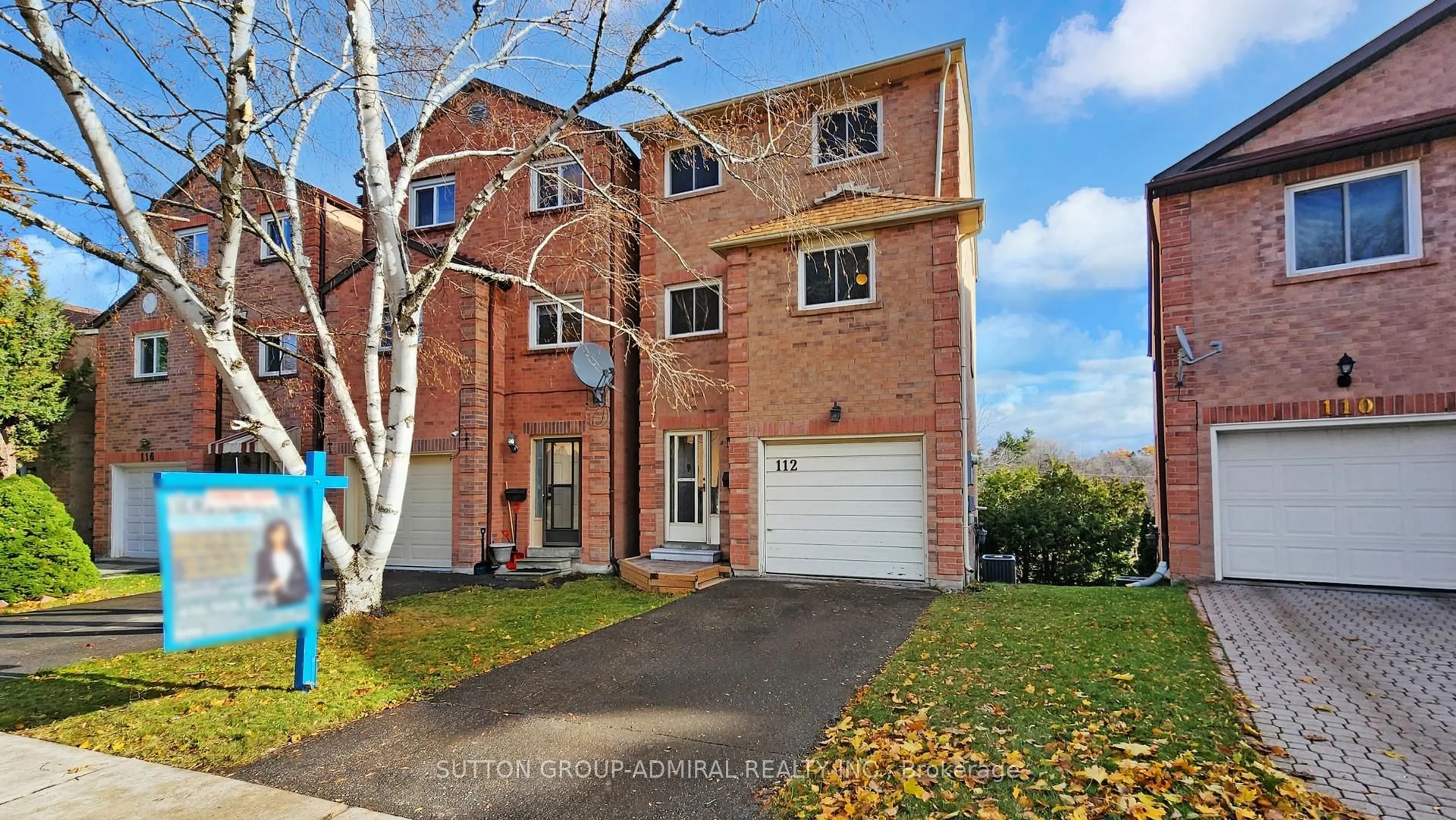 Home with brick exterior material, street for 112 Cottonwood Crt, Markham Ontario L3T 5X1