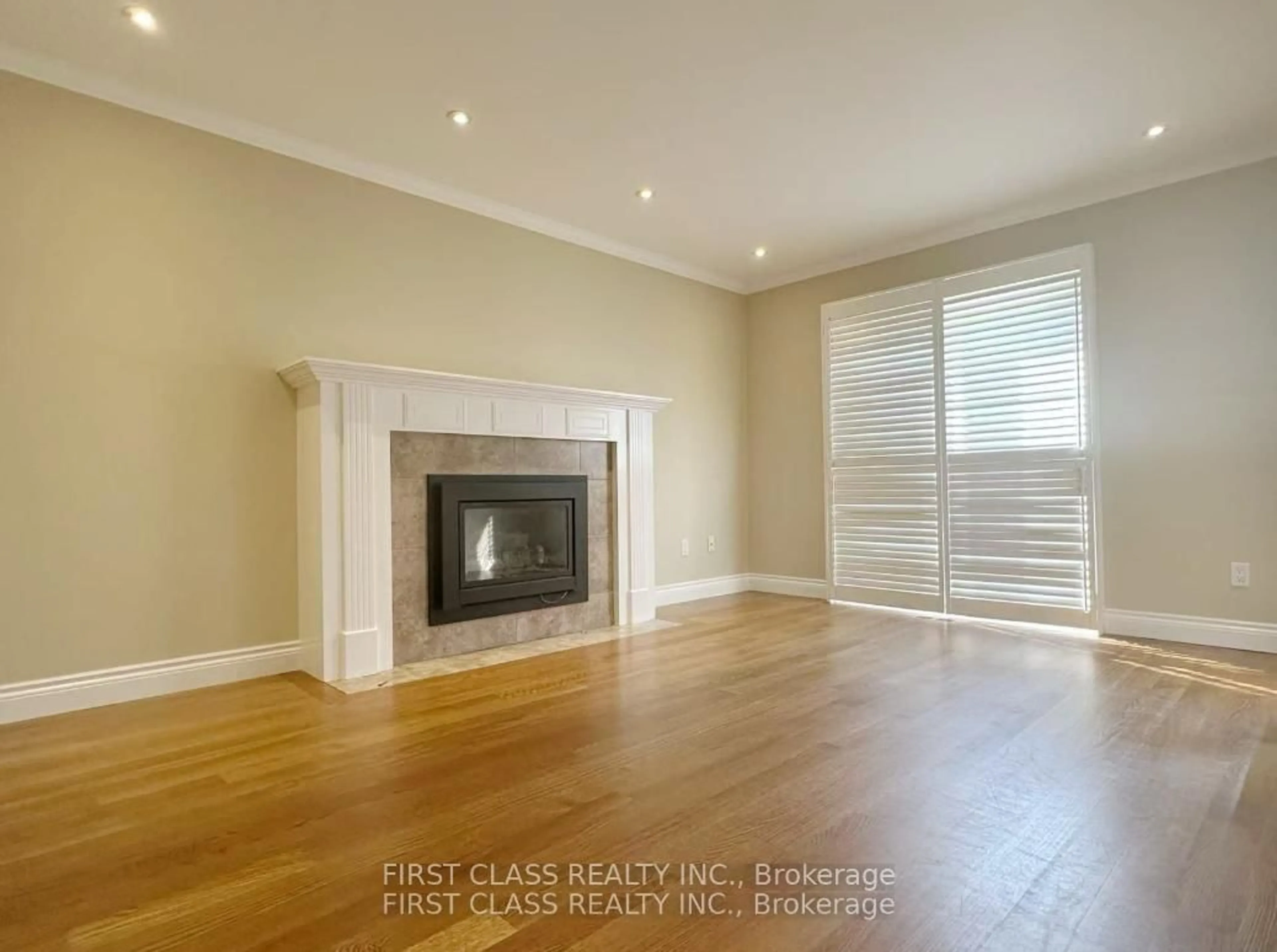 A pic of a room for 3 Veronica Cres, East Gwillimbury Ontario L0G 1V0