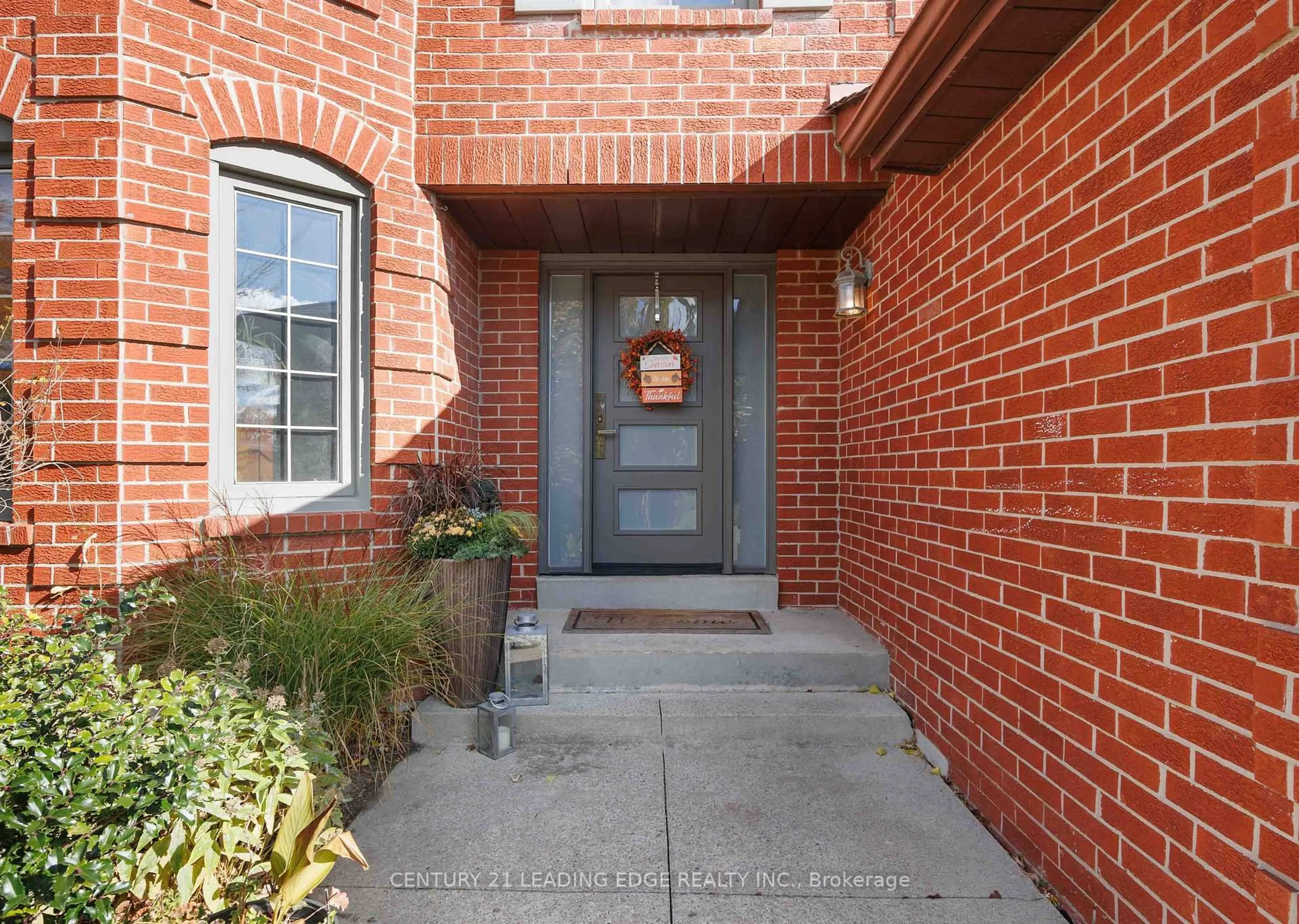 Unknown for 64 Lehman Cres, Markham Ontario L3P 5W7