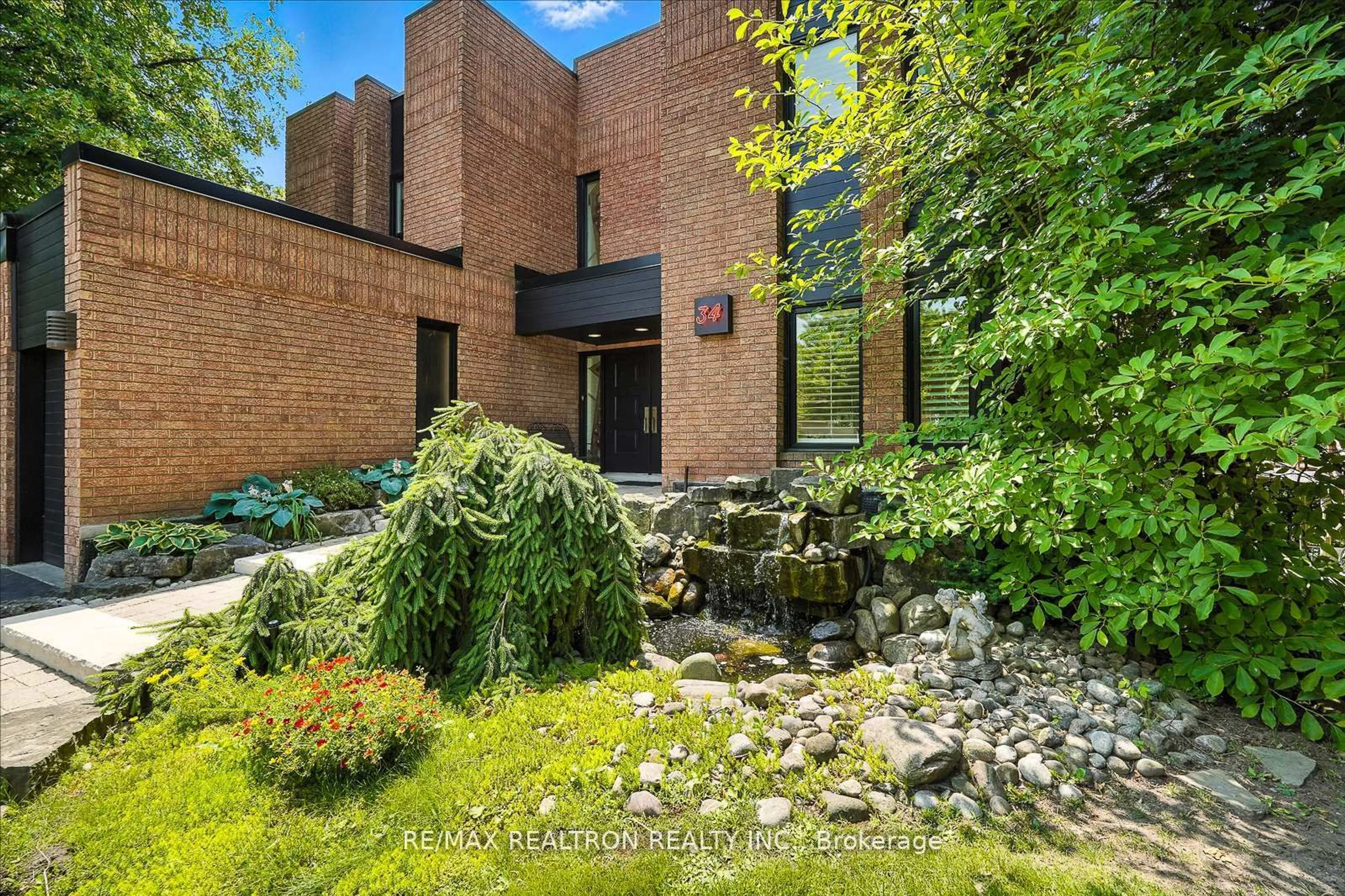 Home with brick exterior material, building for 34 Prince Edward Blvd, Markham Ontario L3T 7G2