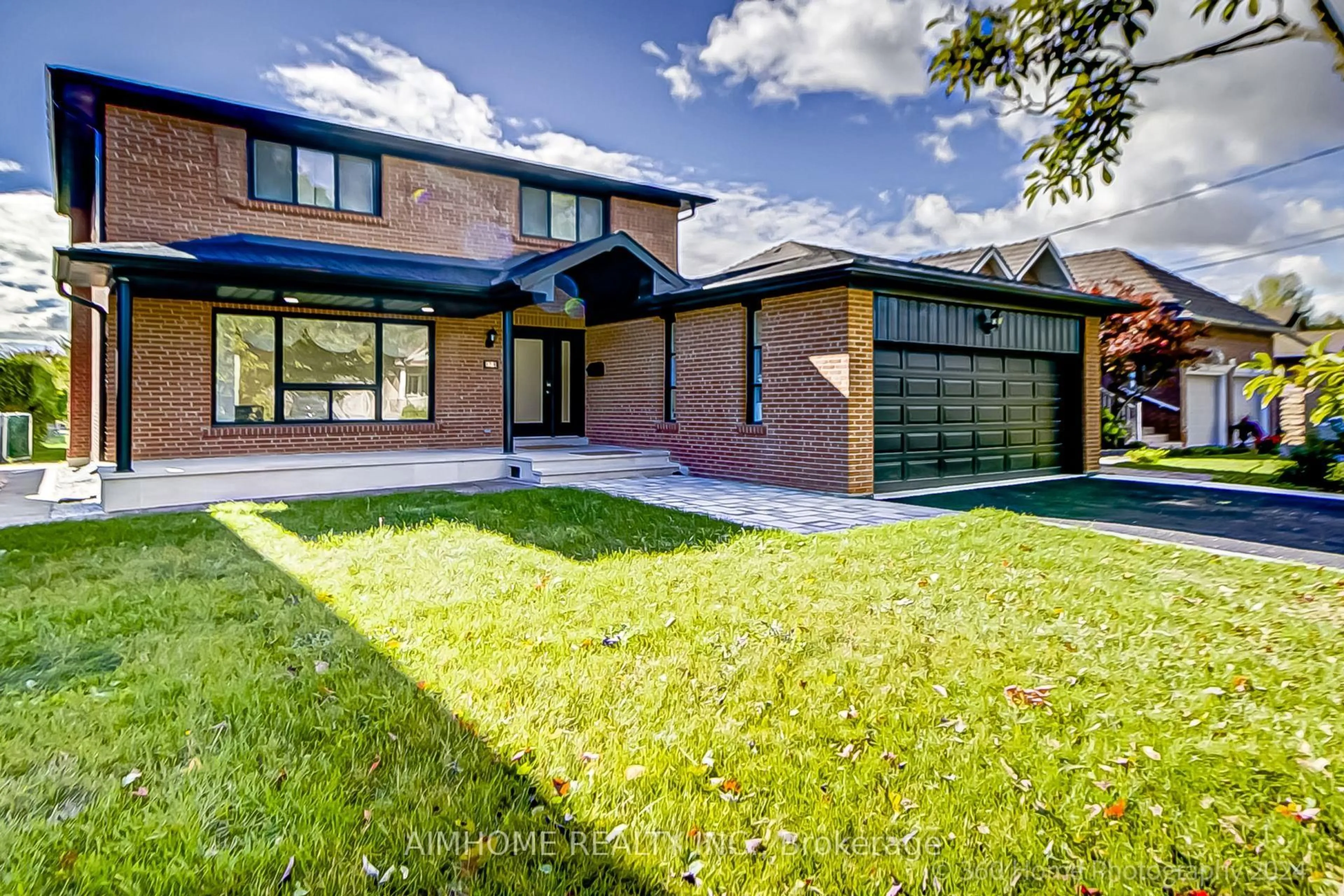 Home with brick exterior material, street for 179 Oxford St, Richmond Hill Ontario L4C 4L6