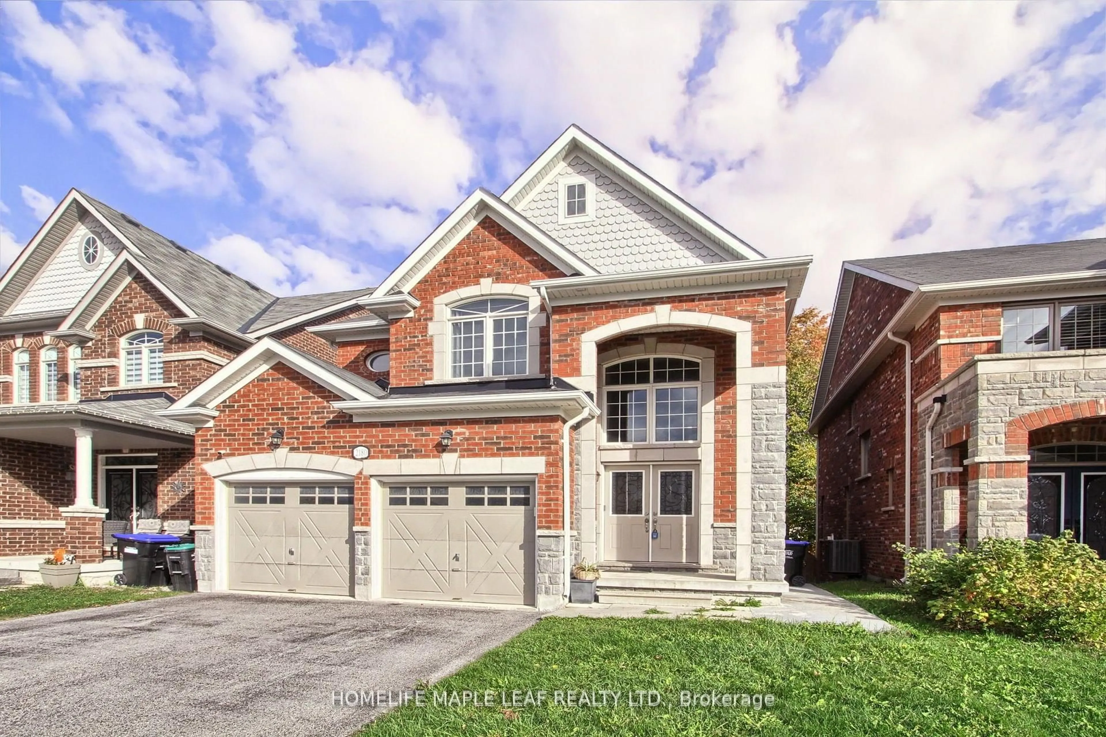 Home with brick exterior material, street for 2180 Dawson Cres, Innisfil Ontario L9S 0H1