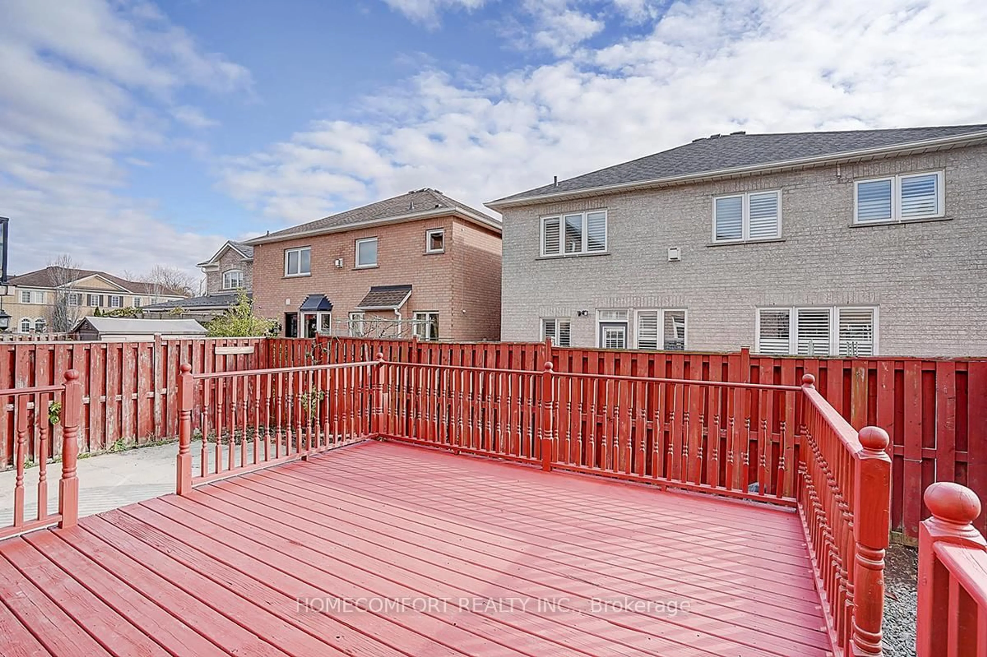Patio, street for 9 Chipmunk Tr, Vaughan Ontario L4H 2E7