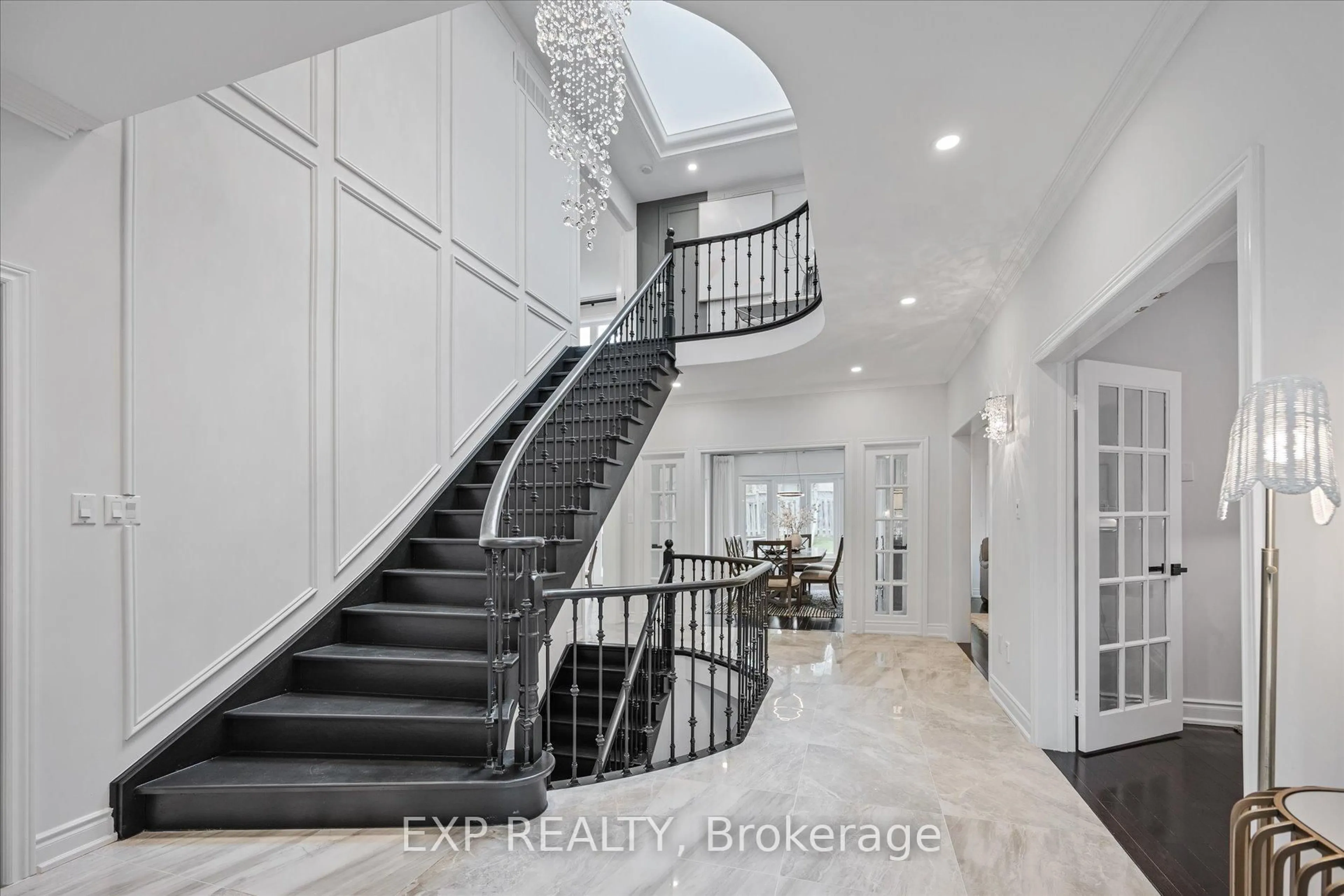 Indoor entryway for 367 Calvert Rd, Markham Ontario L6C 1X7