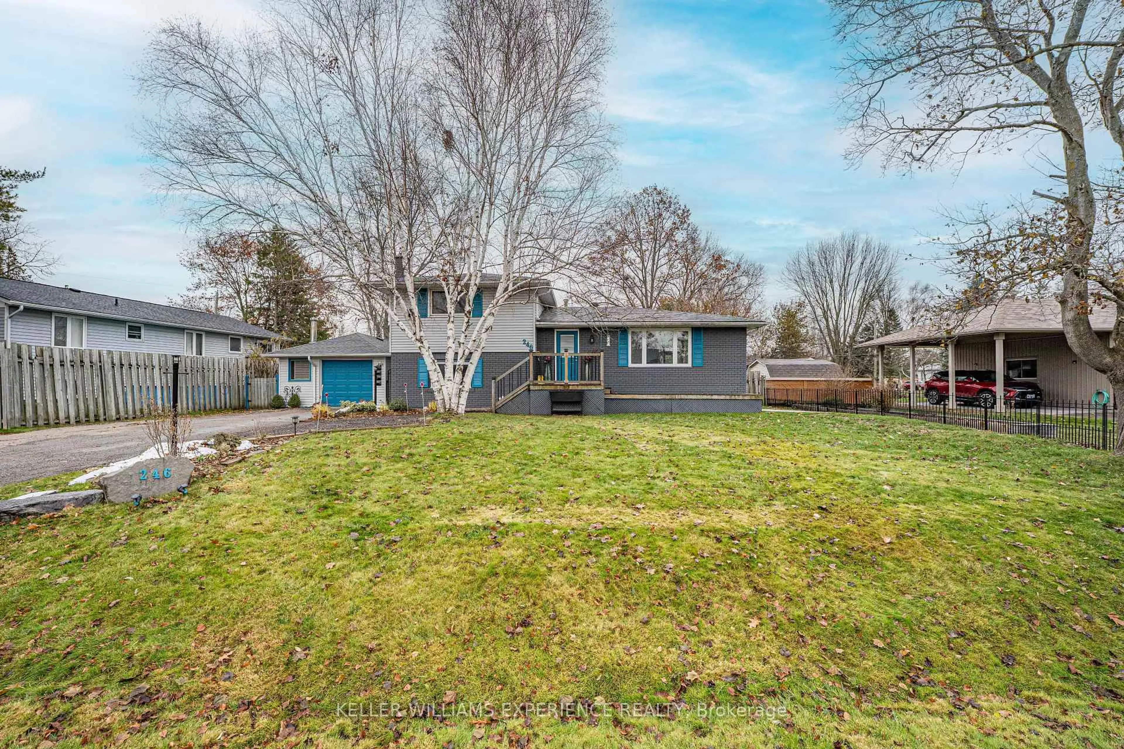 A pic from outside/outdoor area/front of a property/back of a property/a pic from drone, street for 246 Calford St, Essa Ontario L0M 1B0