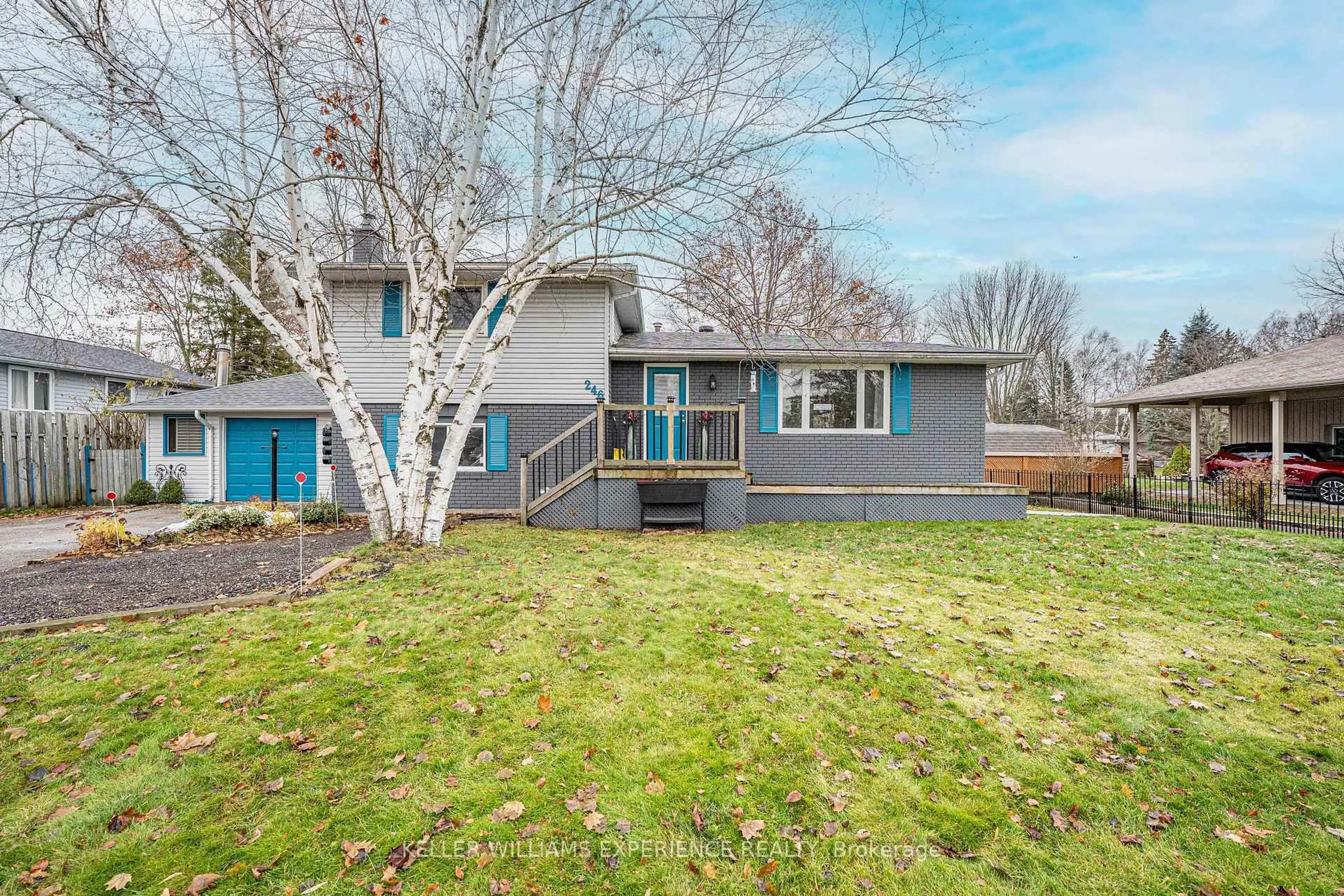 Home with vinyl exterior material, street for 246 Calford St, Essa Ontario L0M 1B0