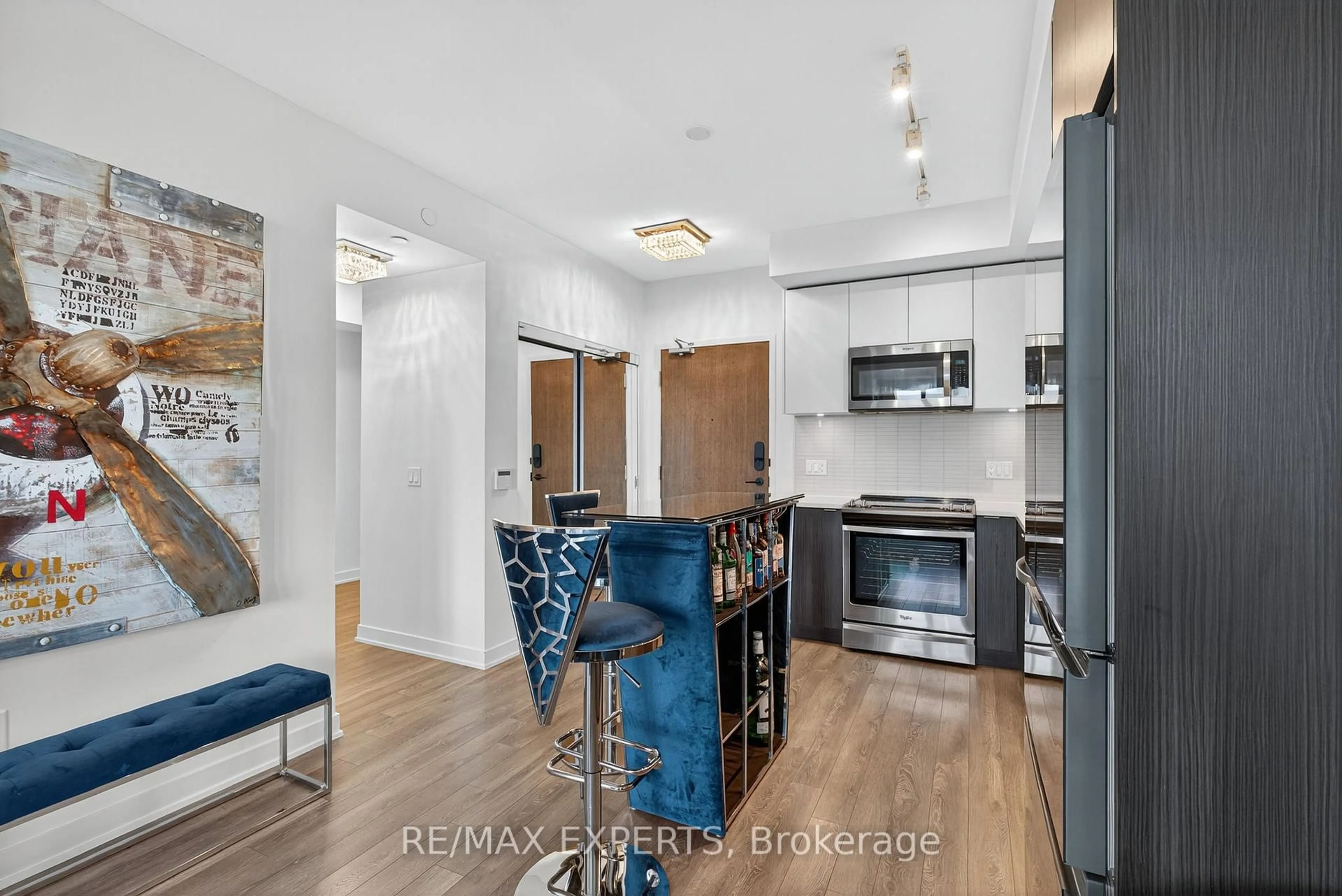 Open concept kitchen, unknown for 100 Eagle Rock Way #831, Vaughan Ontario L6A 5B9