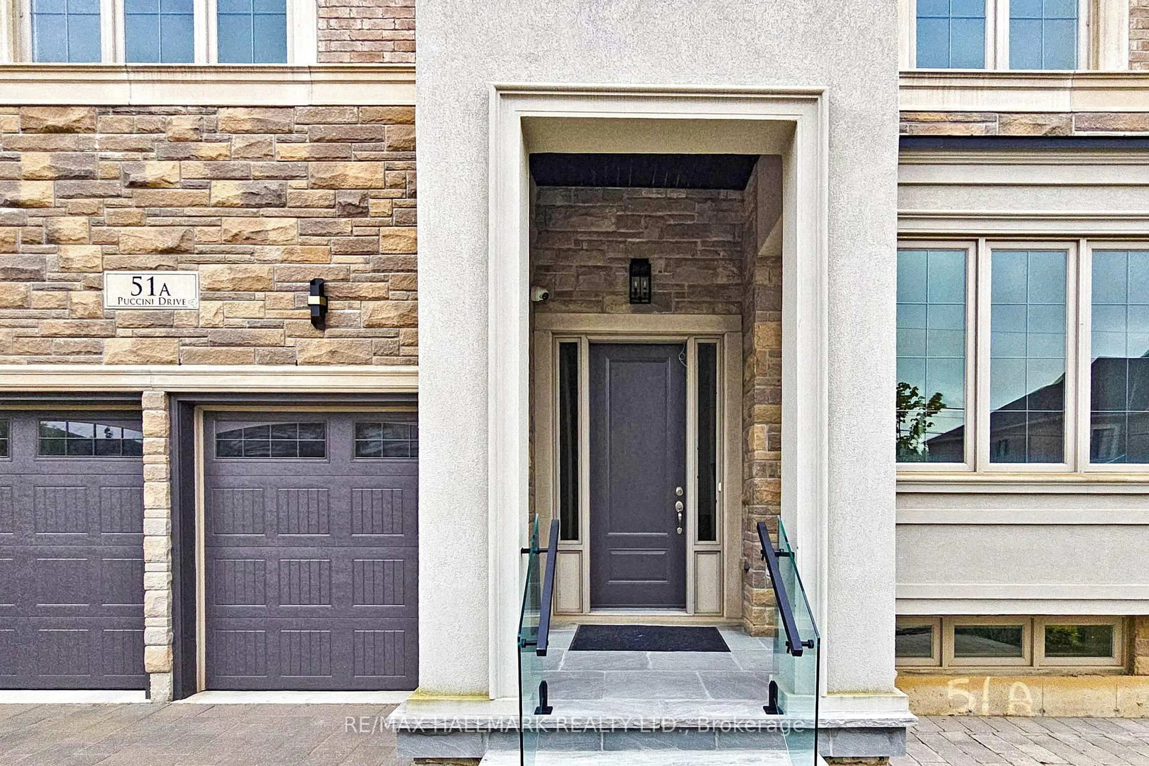 Unknown for 51A Puccini Dr, Richmond Hill Ontario L4E 2Y6