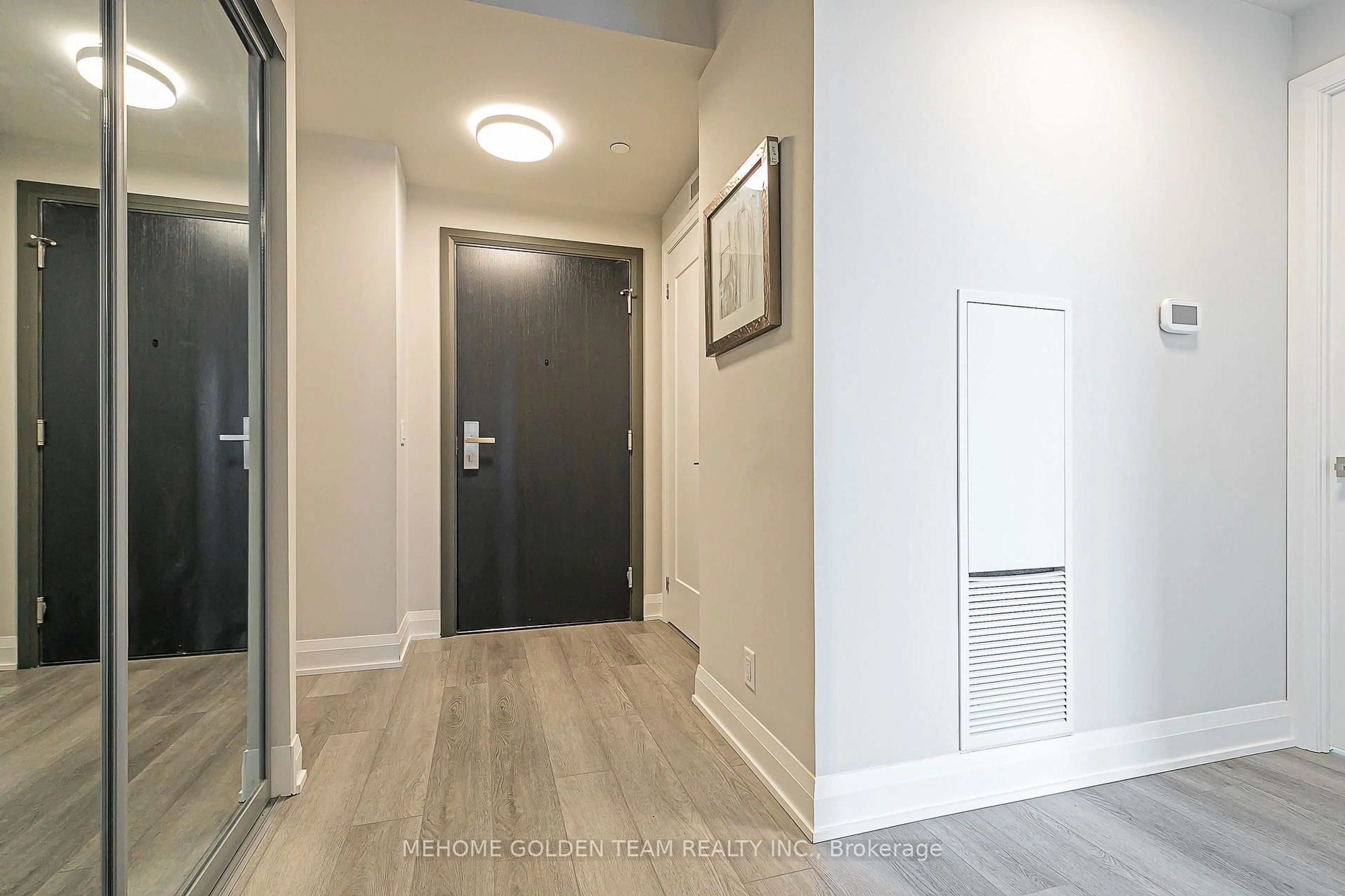 Indoor entryway for 18 Water Walk Dr #1705, Markham Ontario L3R 6L5