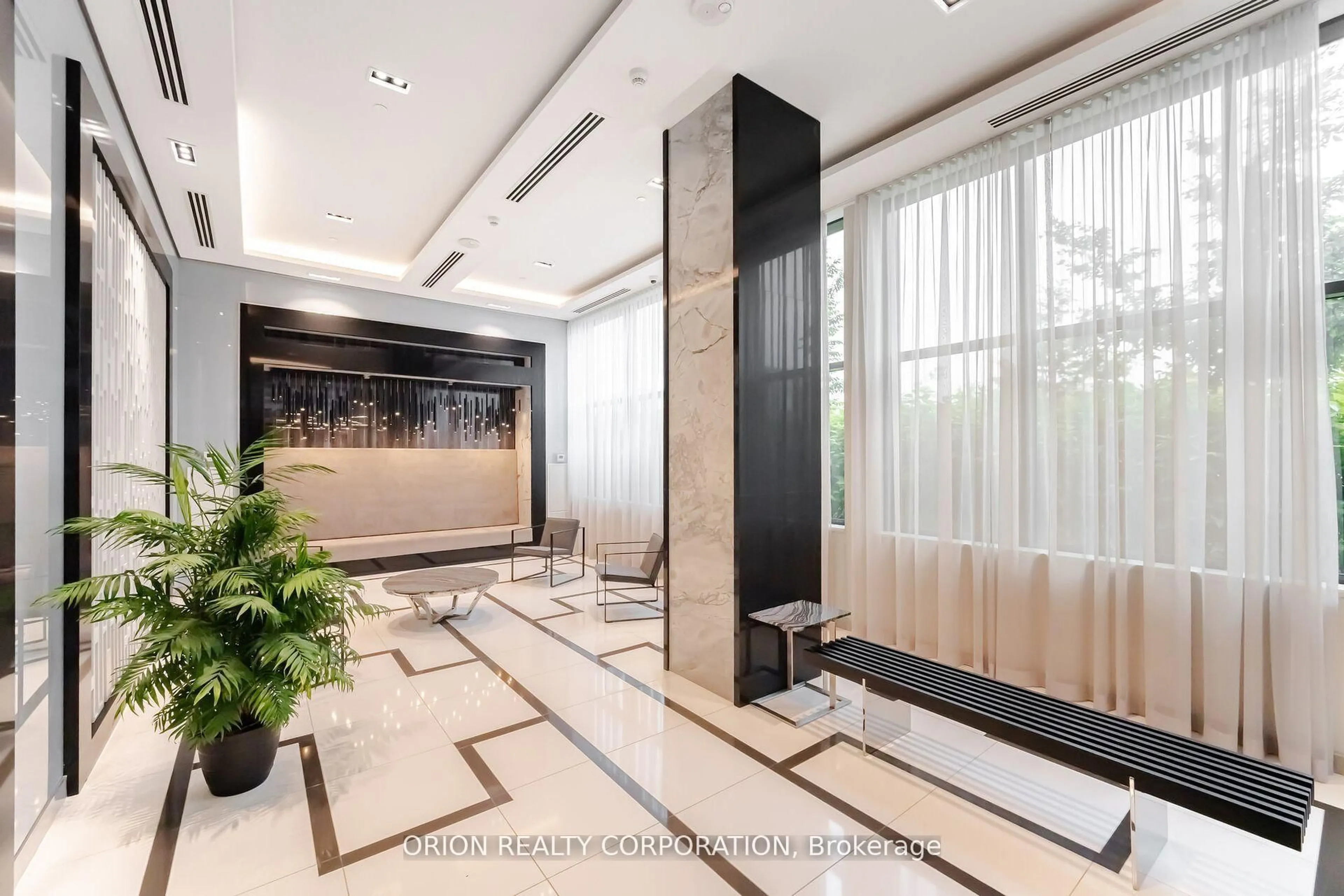 Unknown for 100 Eagle Rock Way #303, Vaughan Ontario L6A 5B9