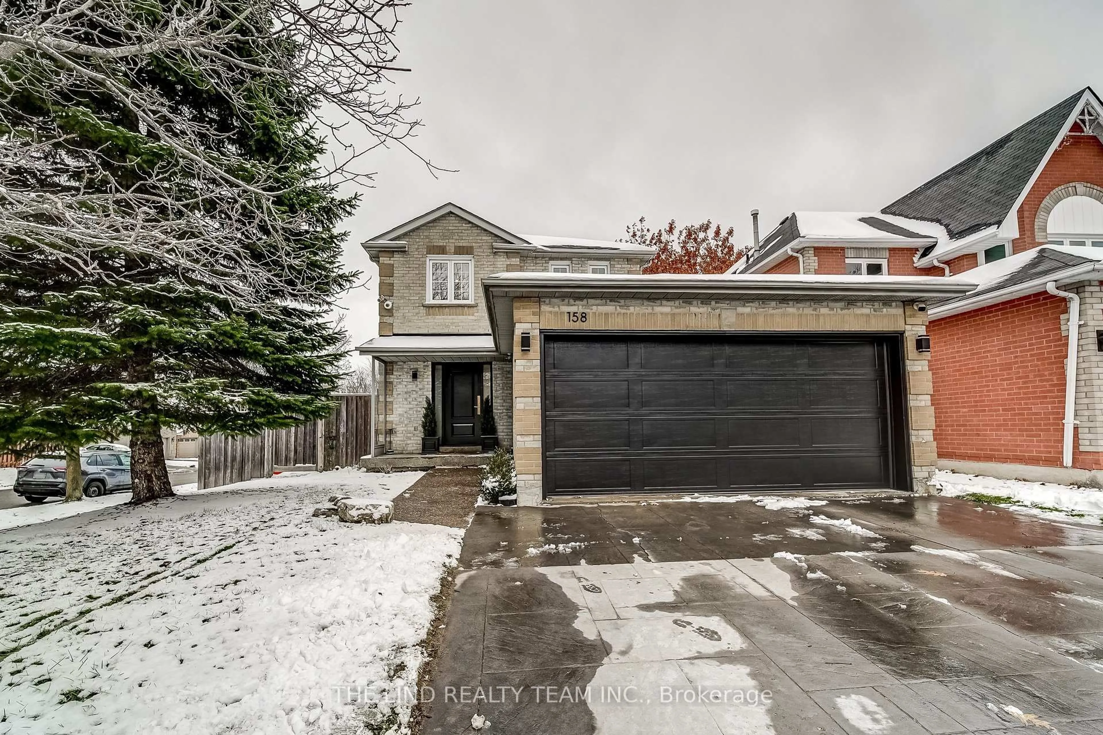 Unknown for 158 Dawlish Ave, Aurora Ontario L4G 6R2
