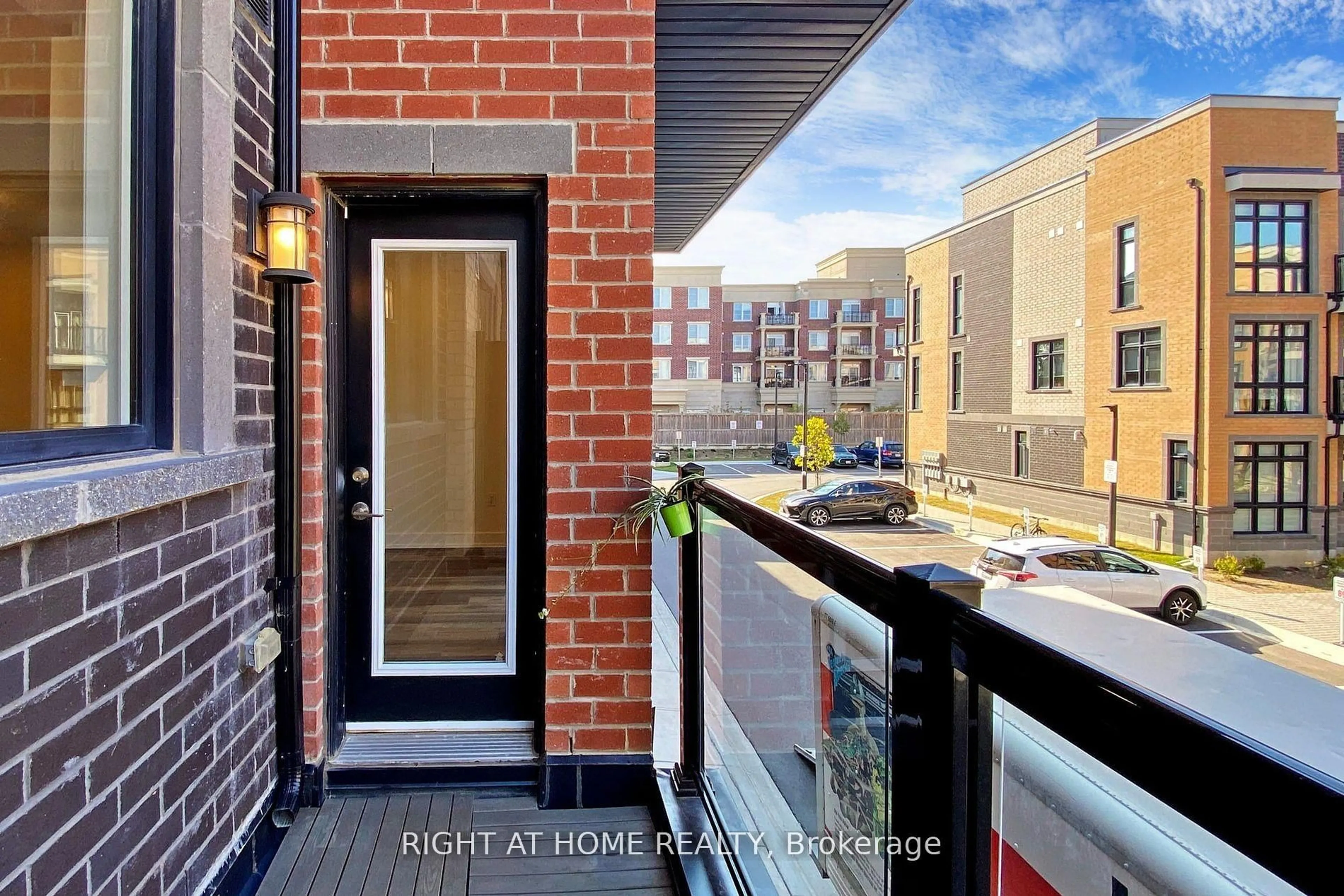 Unknown for 9 Phelps Lane #TH7, Richmond Hill Ontario L4E 1J4