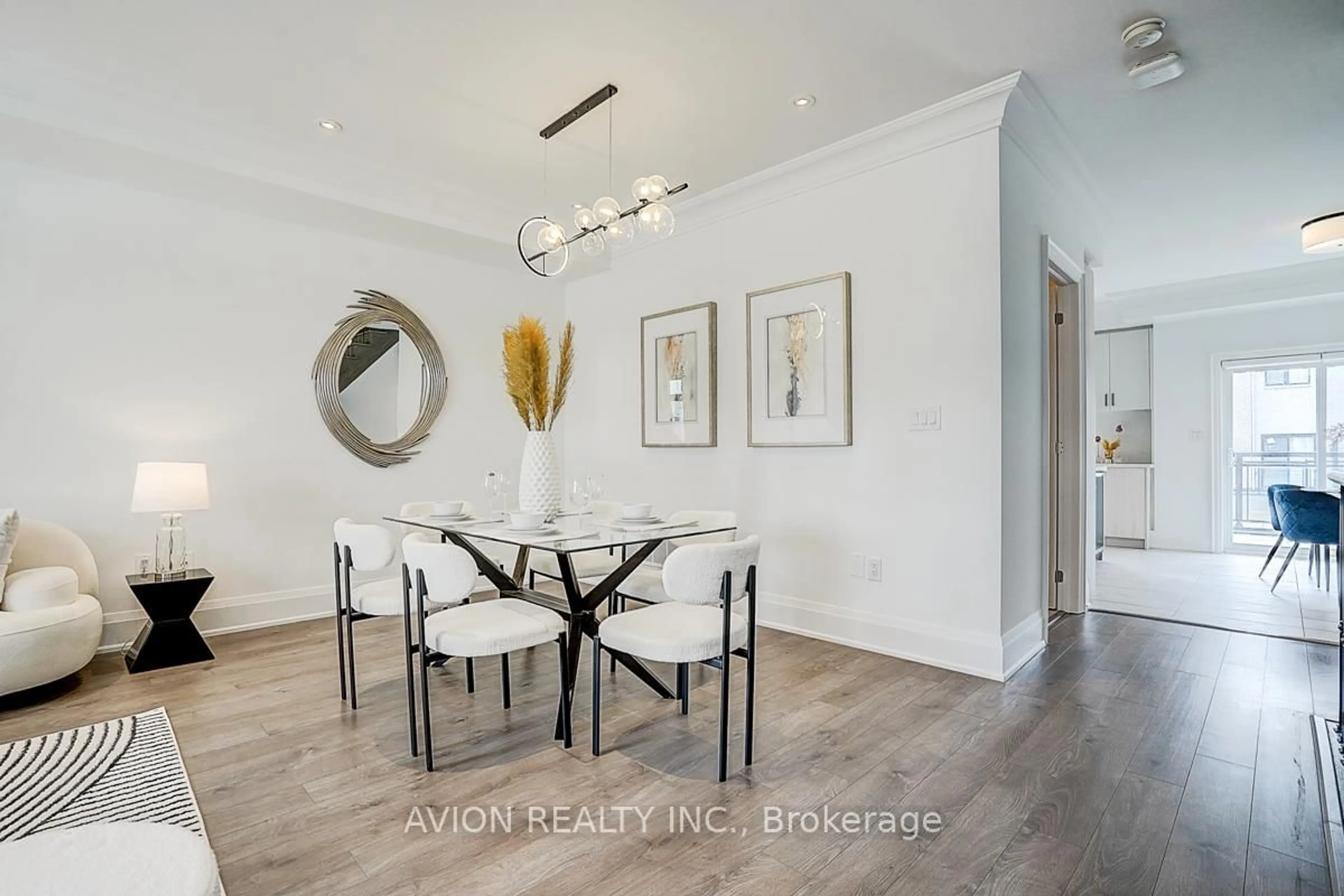 Dining room, wood/laminate floor for 15 Gandhi Lane, Markham Ontario L3T 0G4