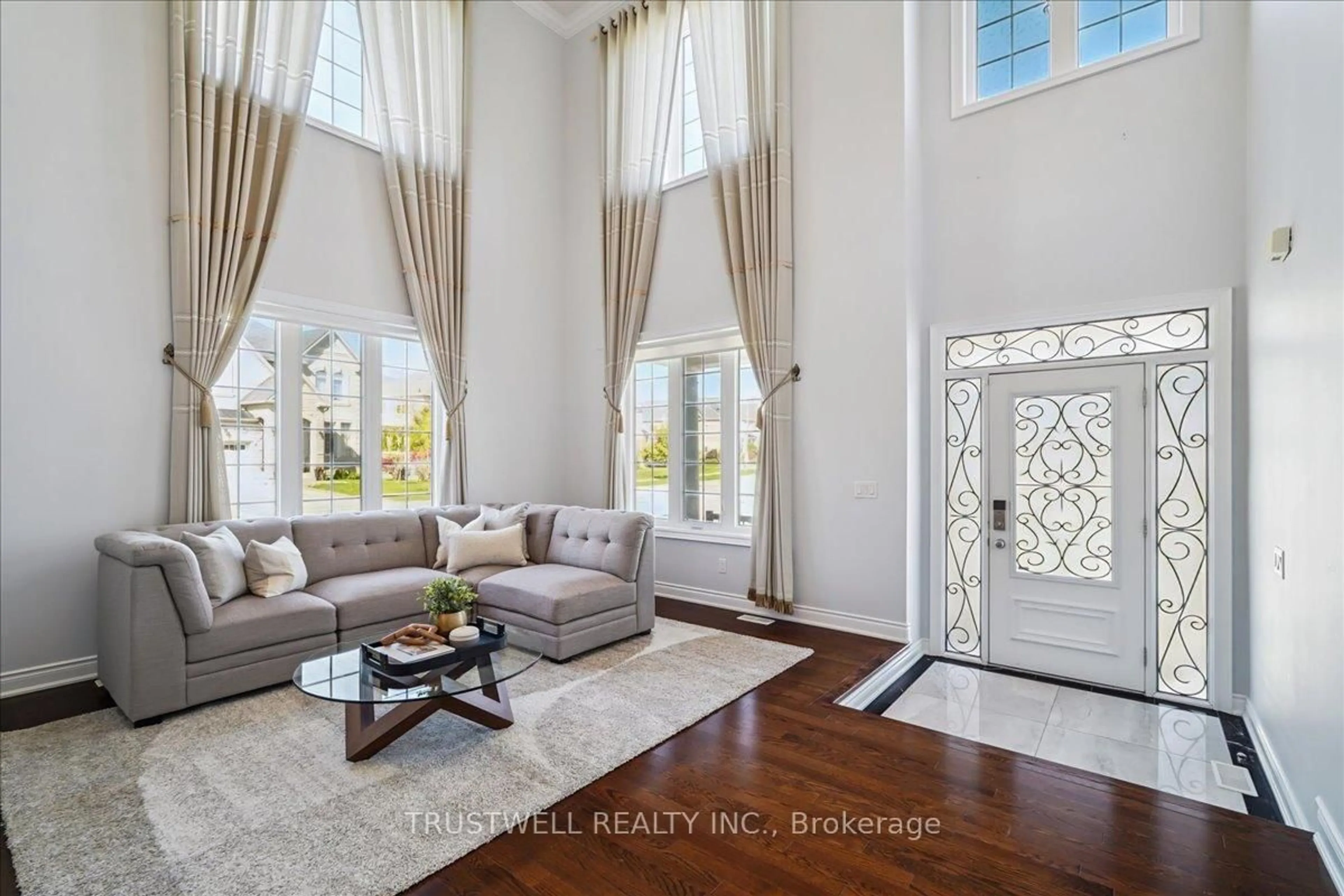 Unknown for 1 Mccombe Lane, Vaughan Ontario L6A 4G4