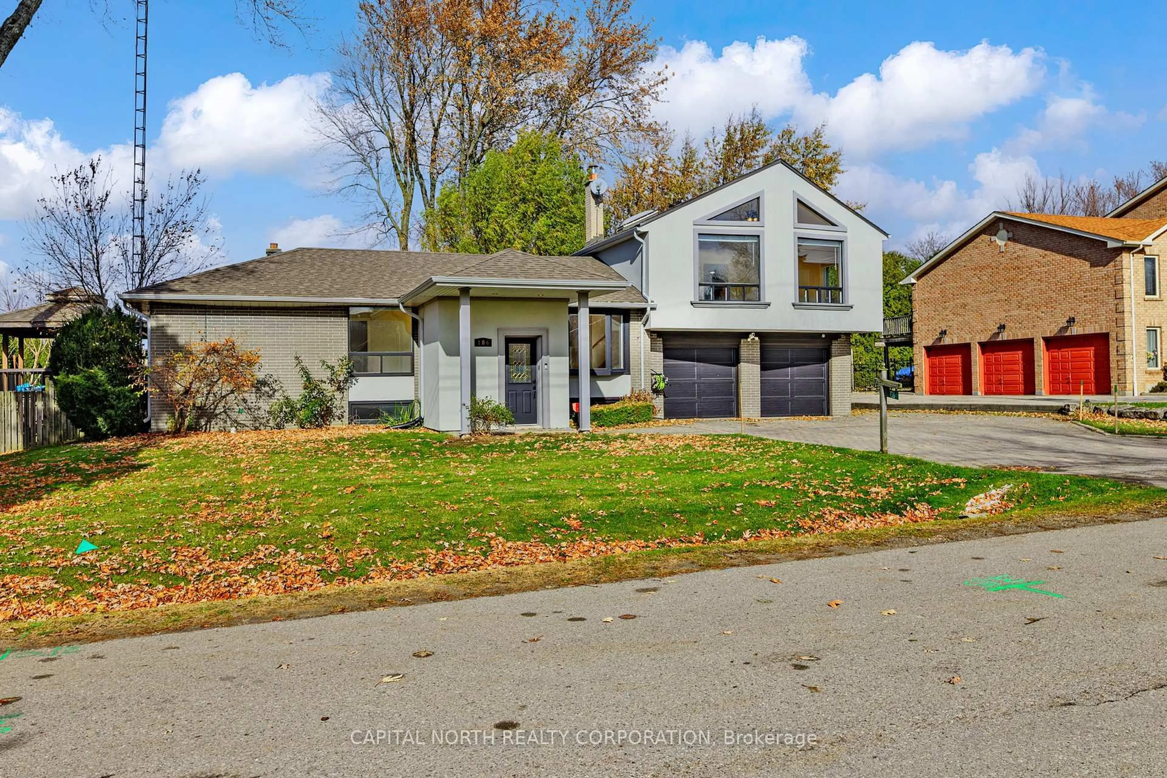 Home with brick exterior material, street for 106 Clearview Hts, King Ontario L7B 1H6