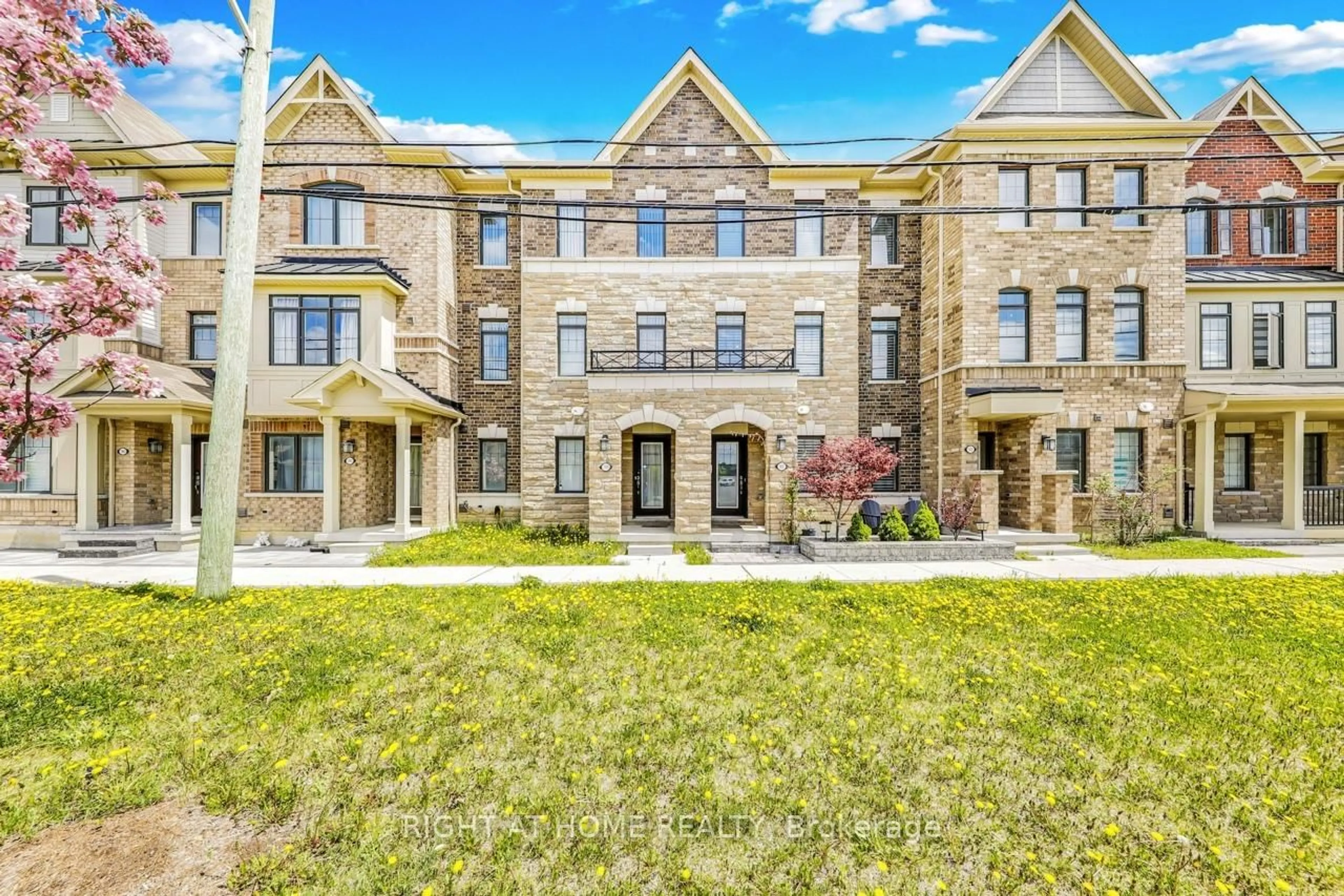 Home with brick exterior material, street for 10937 Victoria Square Blvd, Markham Ontario L6C 0Z3