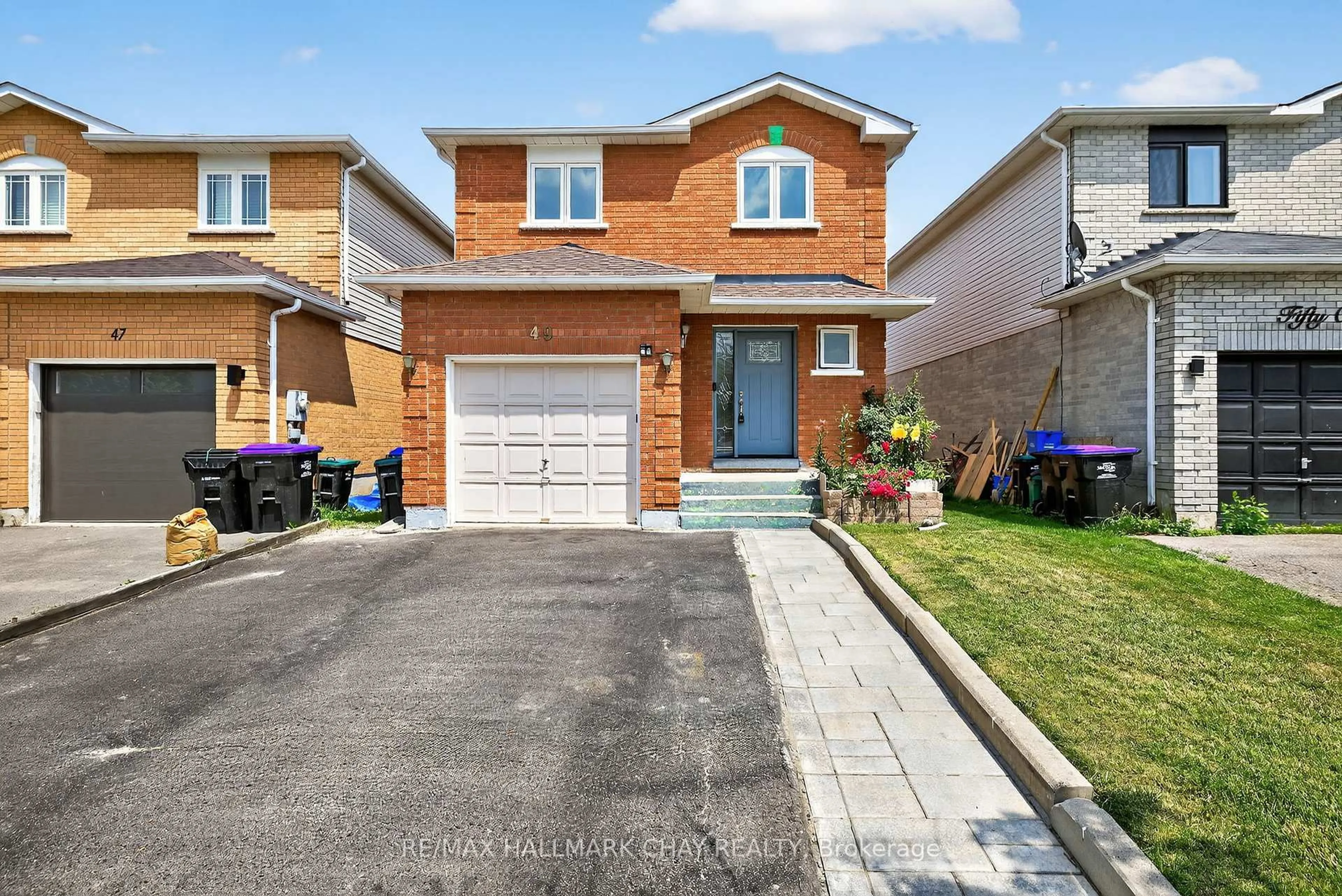 Home with brick exterior material, street for 49 Mcknight Cres, New Tecumseth Ontario L0G 1W0