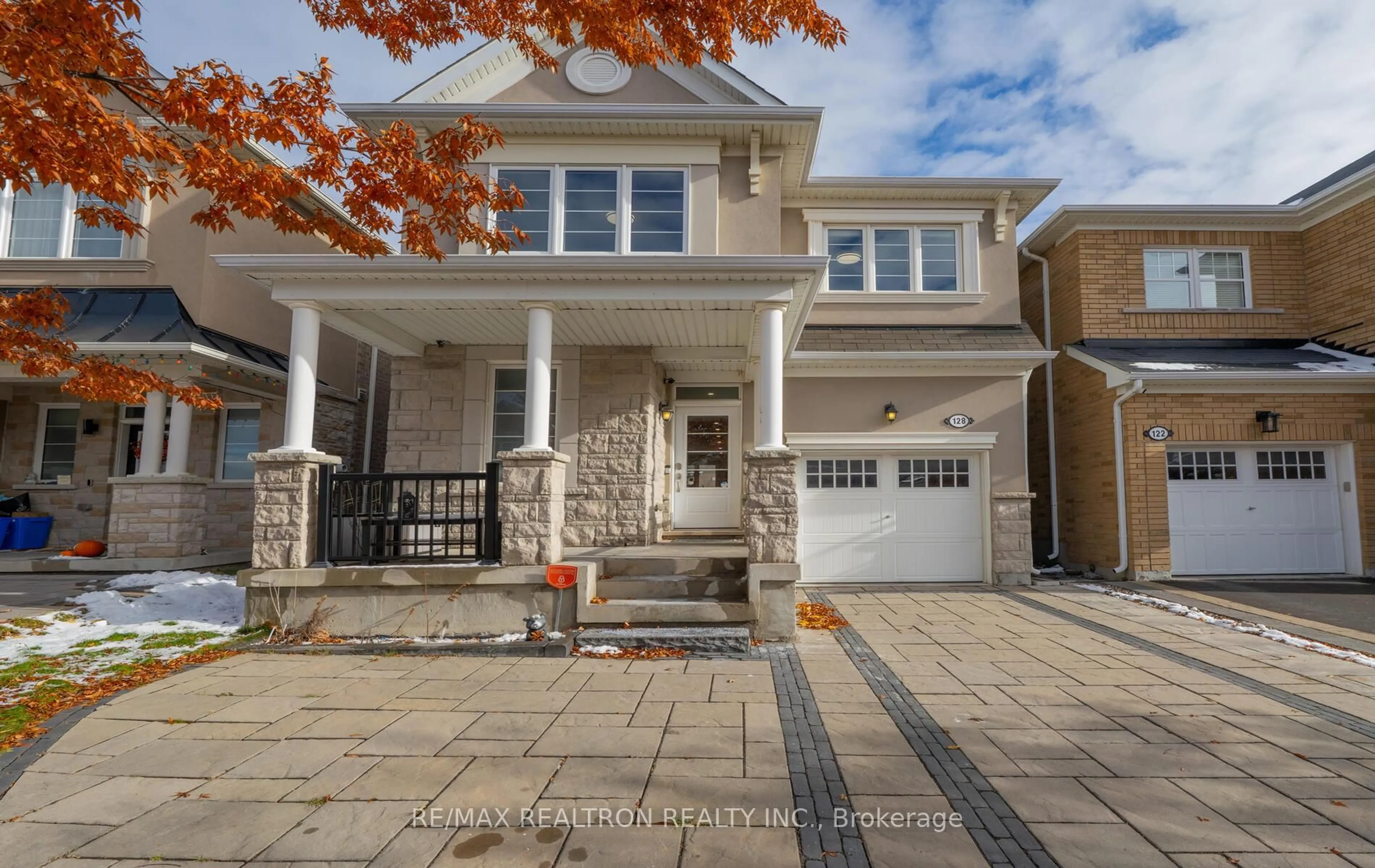 Home with brick exterior material, street for 128 Buckle Cres, Aurora Ontario L4G 0T4