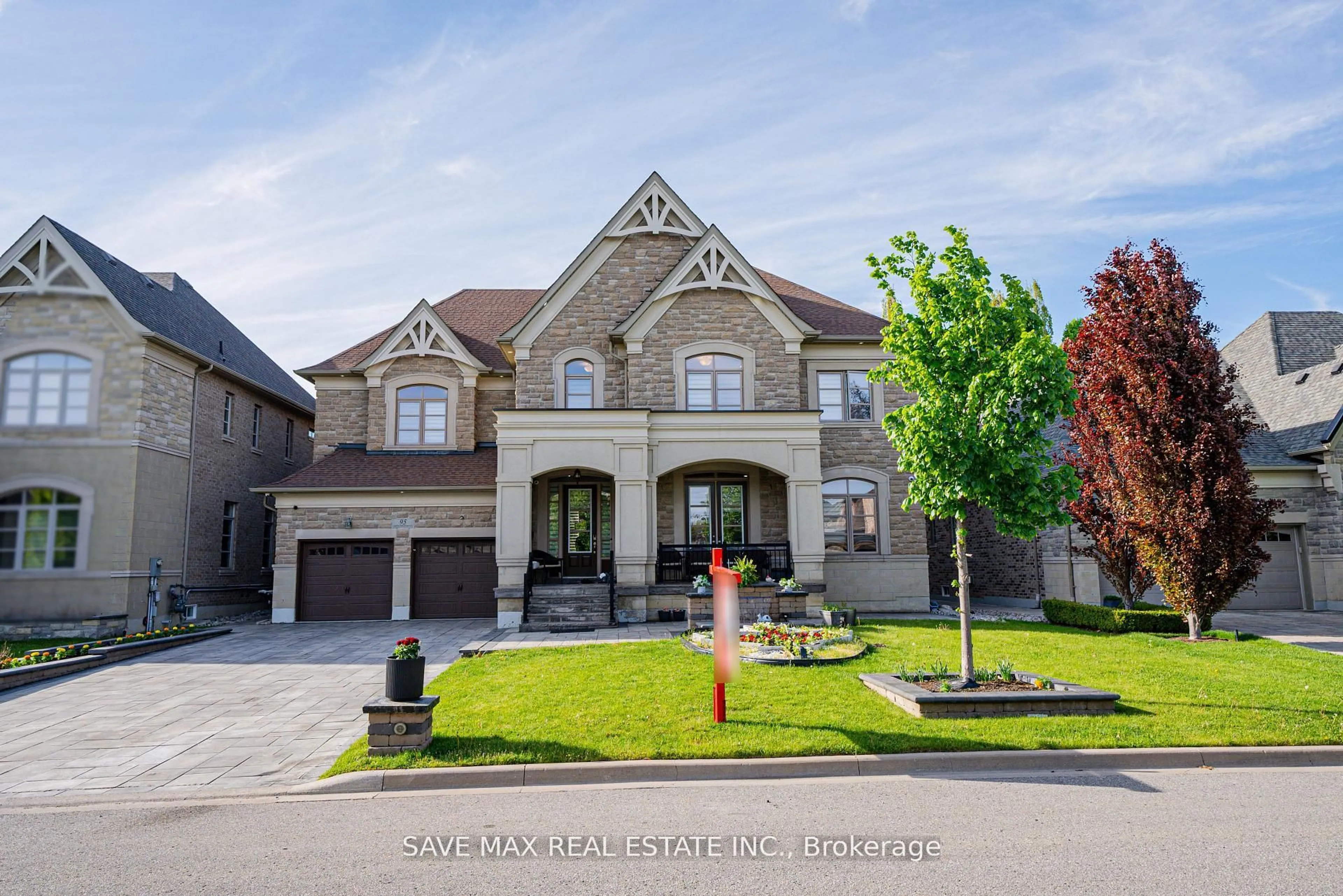 Home with brick exterior material, street for 95 Sarracini Cres, Vaughan Ontario L4L 3S9