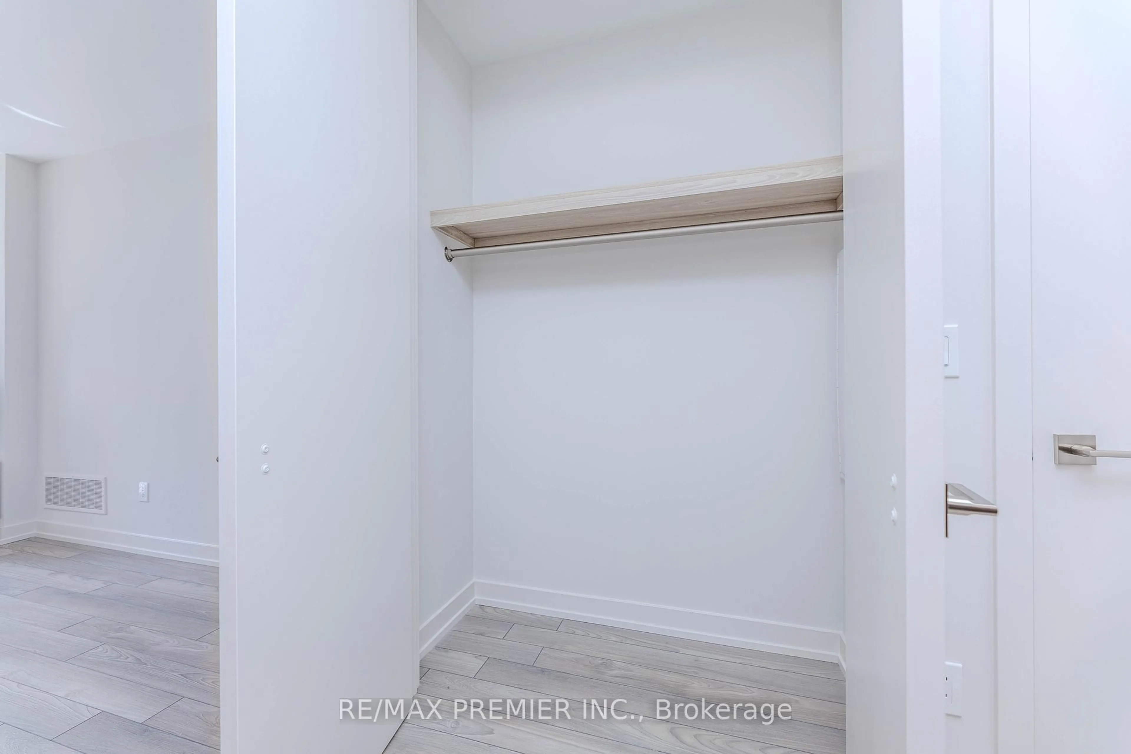 Storage room or clothes room or walk-in closet for 2 Red Squirrel Lane #D109, Richmond Hill Ontario L4S 0P5