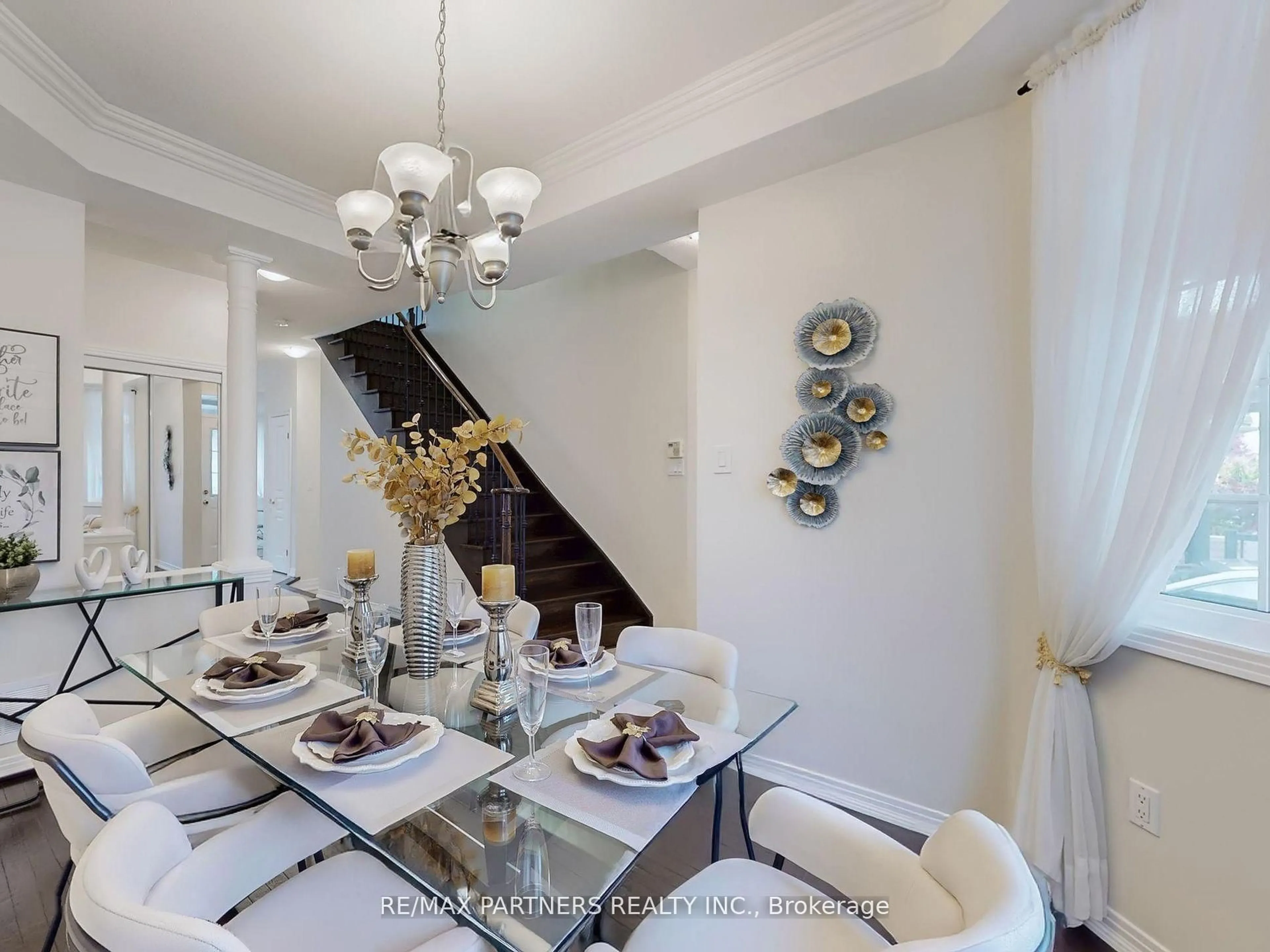 Dining room, unknown for 10 Whitford Rd, Markham Ontario L6C 2J3