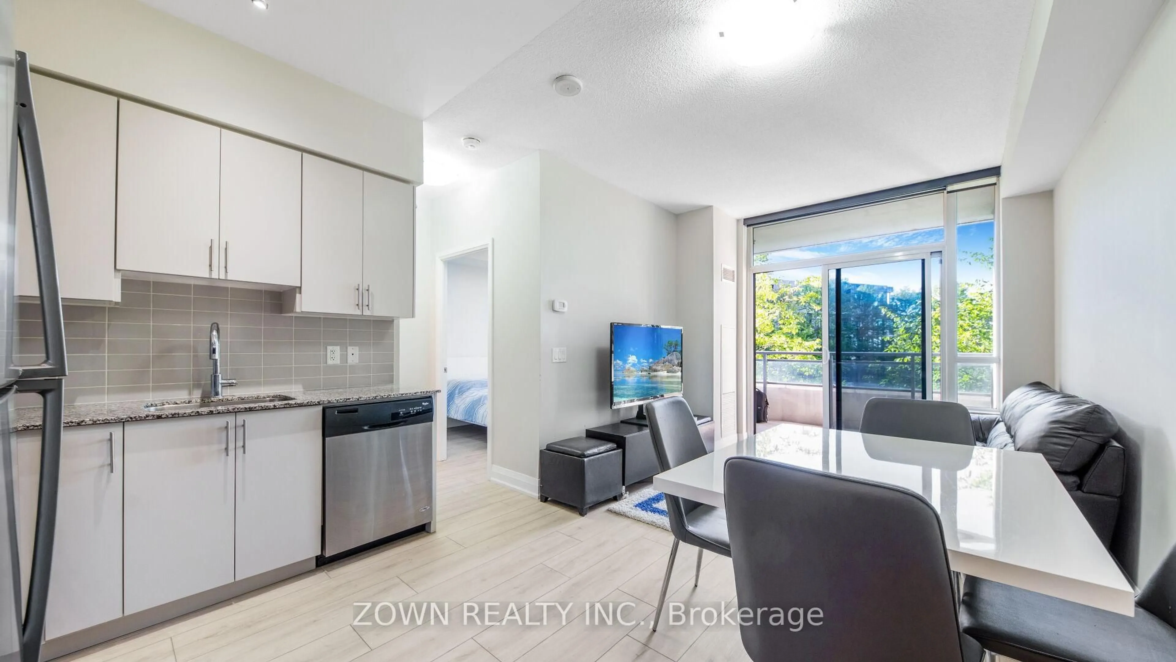 Unknown for 85 NORTH PARK Rd #201, Vaughan Ontario L4J 0H9