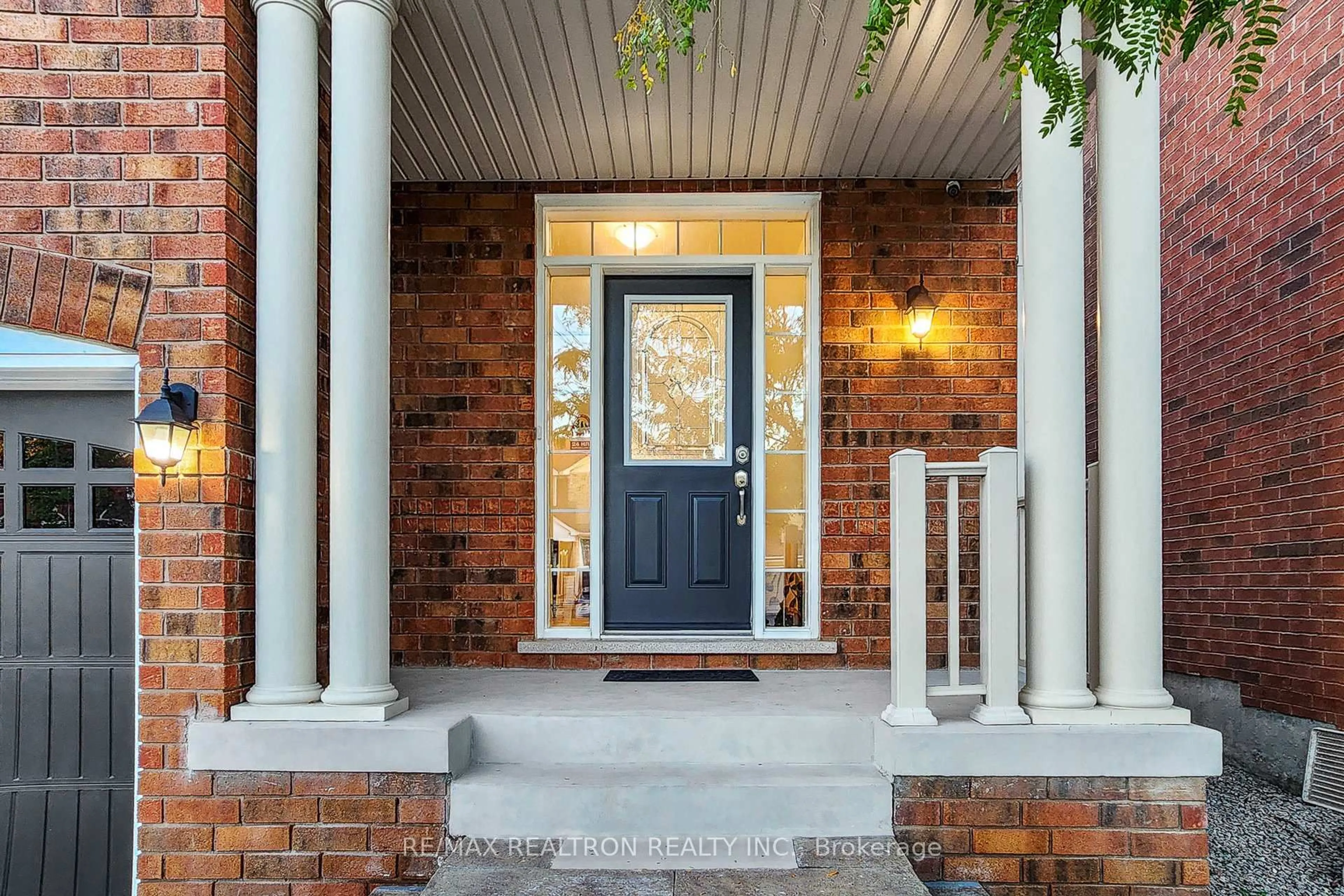 Home with brick exterior material, street for 6 Ford Wilson Blvd, Newmarket Ontario L3X 3G5